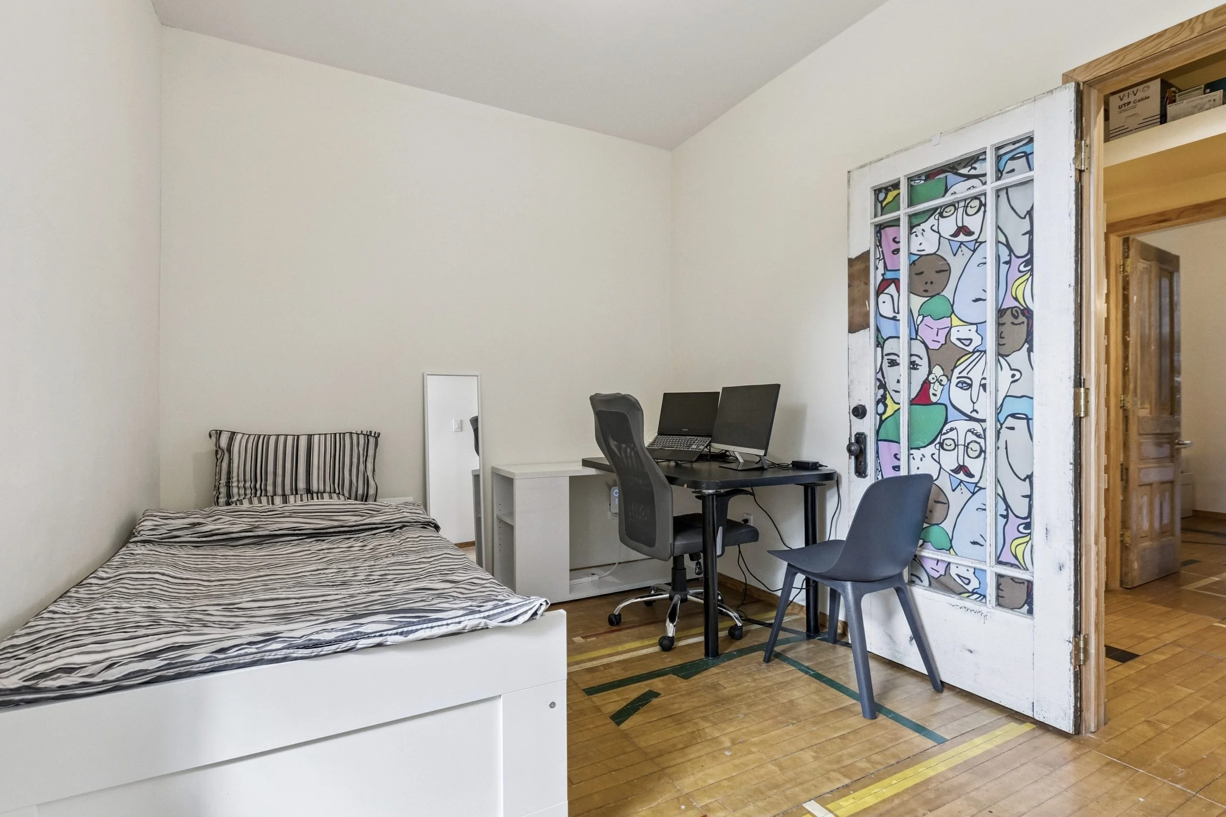 O3d-The-Grand-House-68-Roseview-Ave-Cambridge-ON-N1R-4A7-Canada-odyssey3d-028-1-scaled.jpg