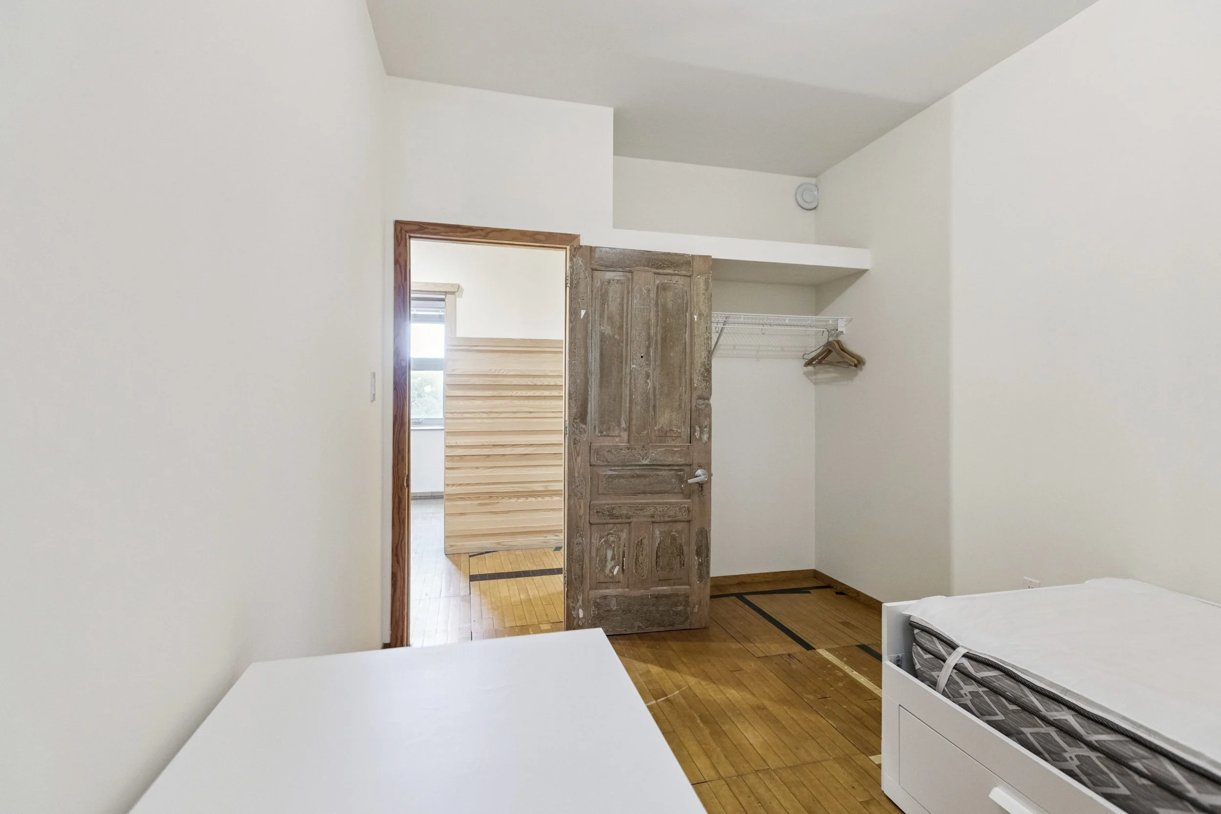 O3d-The-Grand-House-68-Roseview-Ave-Cambridge-ON-N1R-4A7-Canada-odyssey3d-032-1-scaled (1).jpg