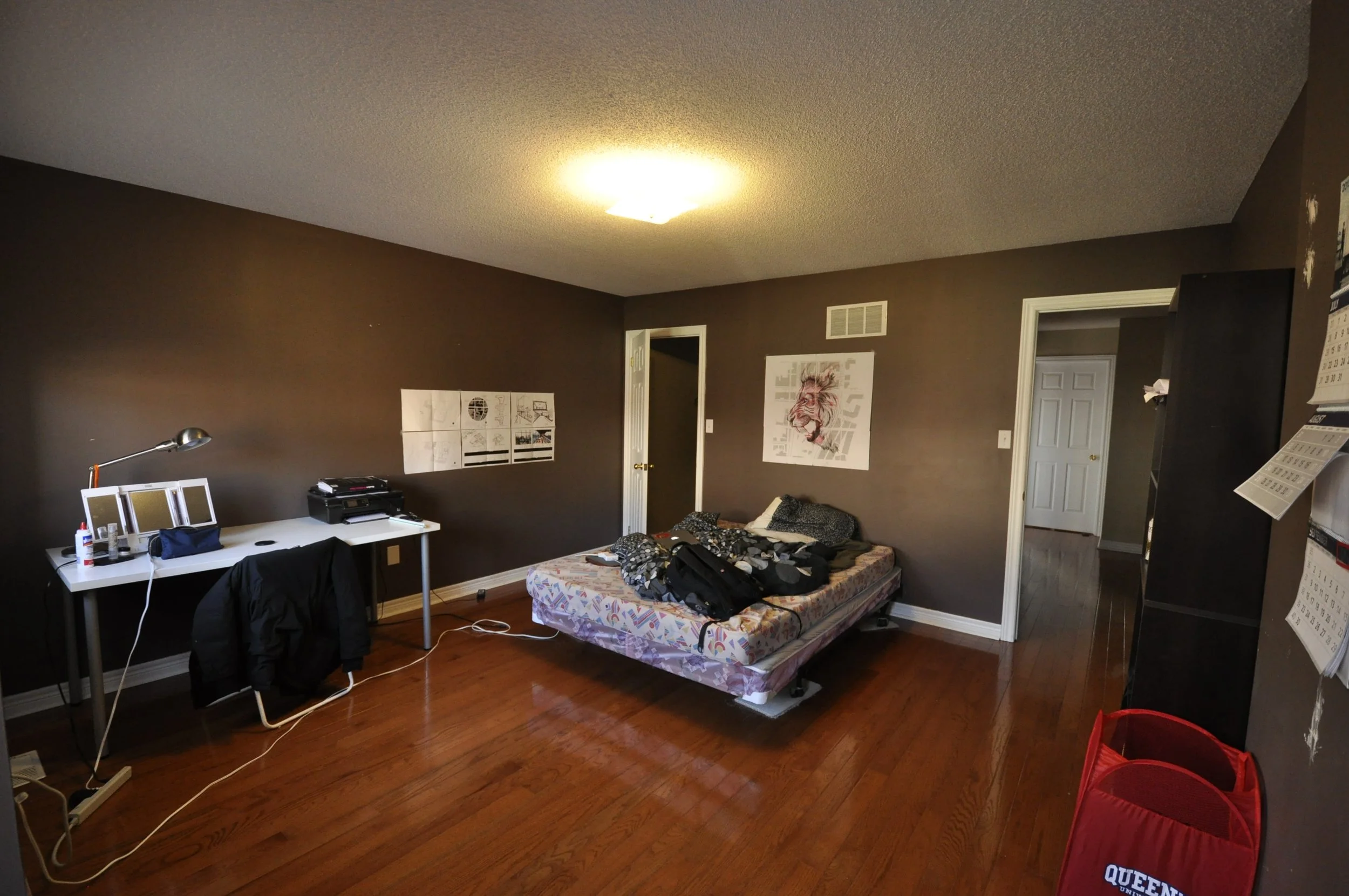 Bedroom1-Master.JPG