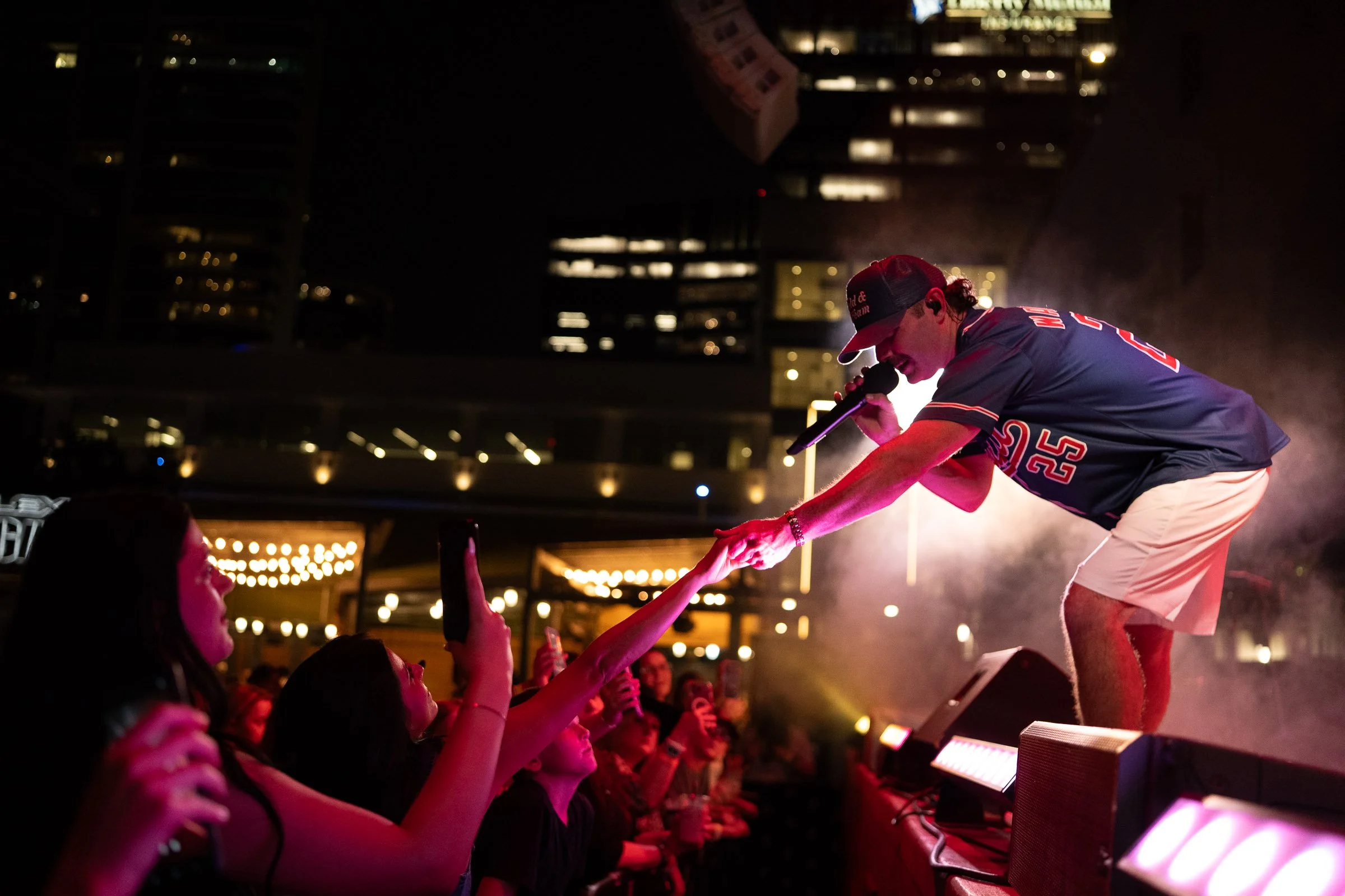 Chasin U crowd.jpg