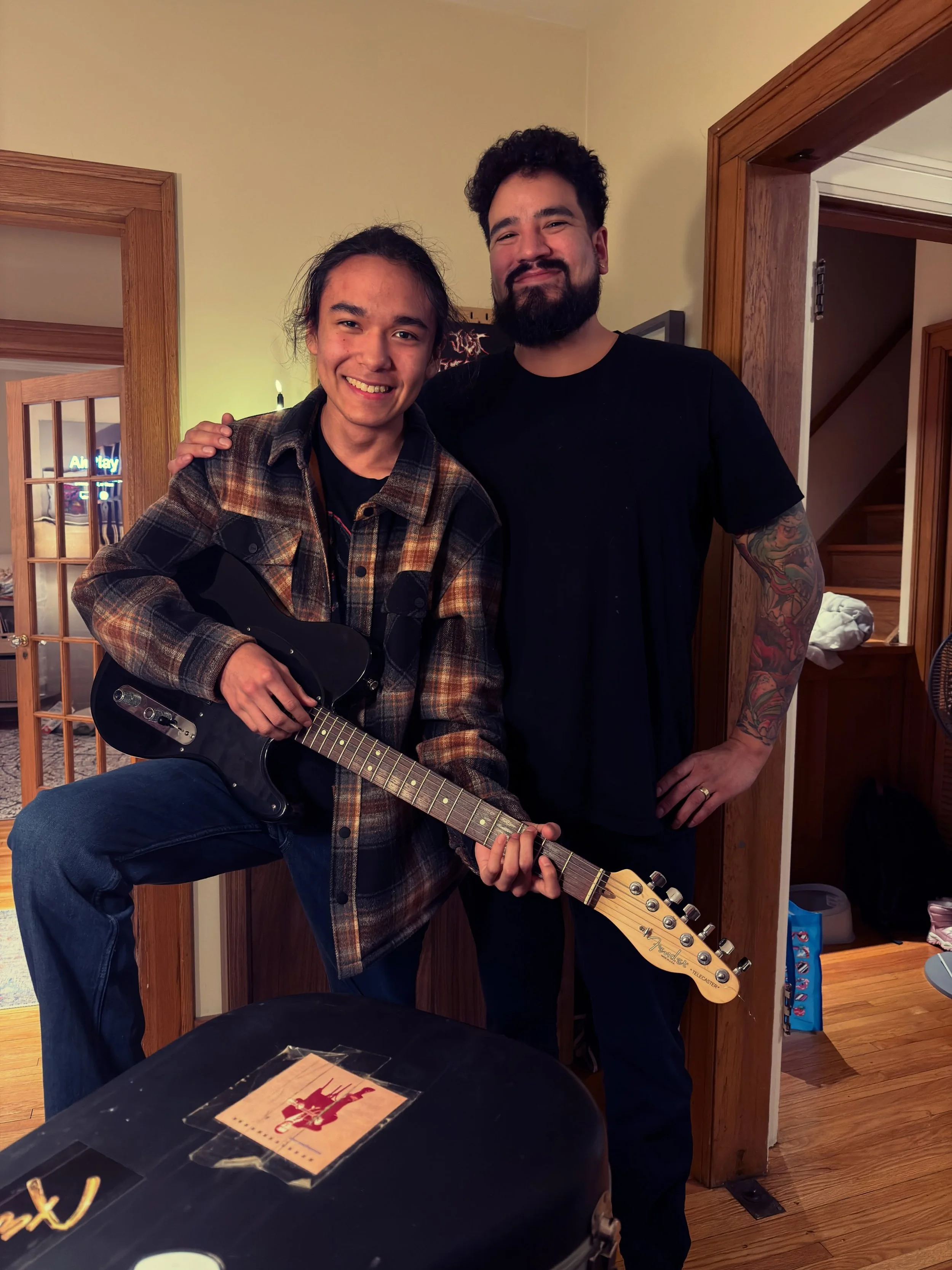 I just want to give a big shout out to @blakeangeconeb for always supporting my music! And for also gifting me my first ever guitar! He gave me my first ever Fender Stratocaster! Now I don't have to use dads guitar all the time!

Im truly thankful fo