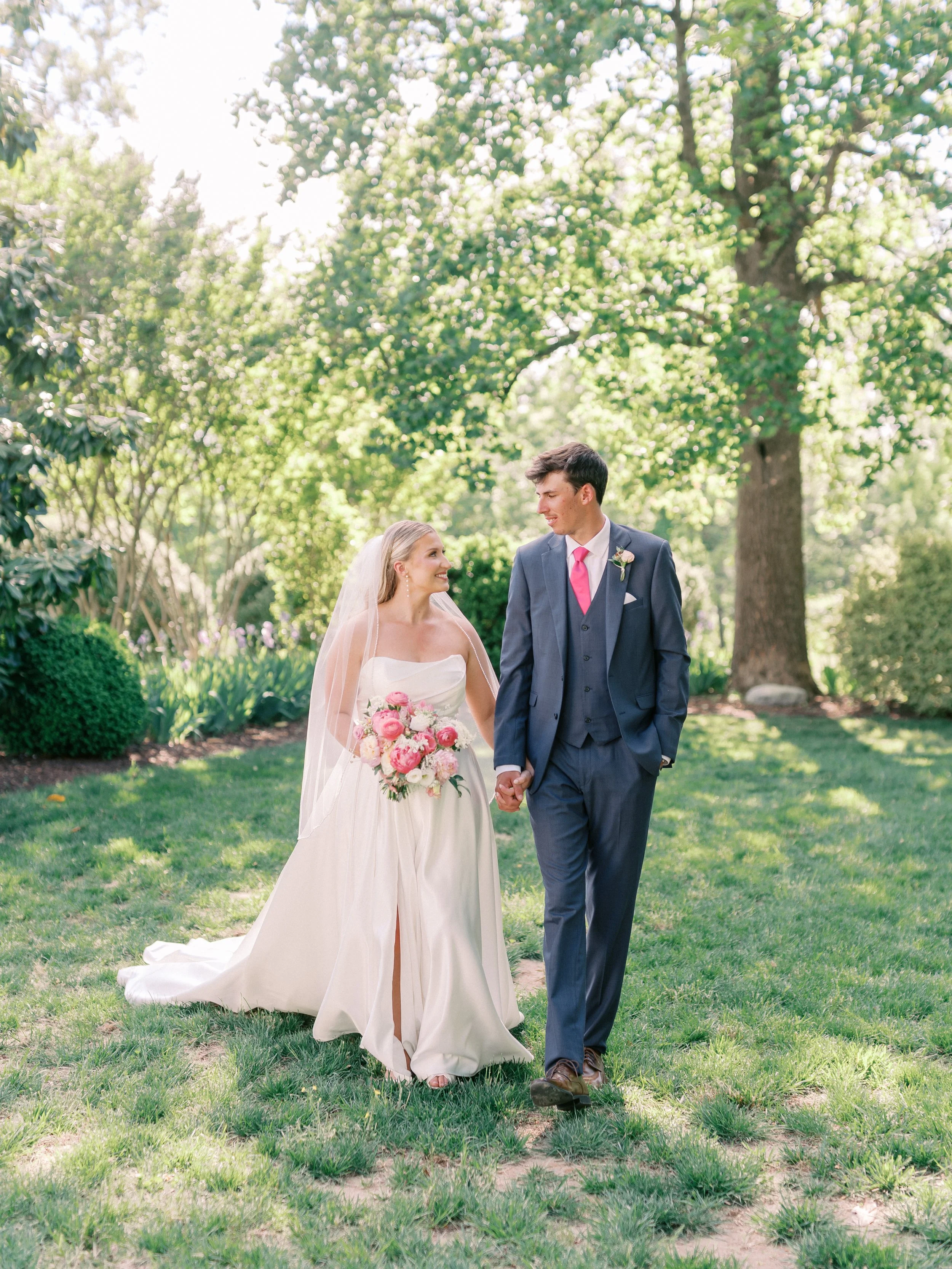 Savannah&Landon_HerringCreekHouseWedding_SneakPeek-76.jpeg