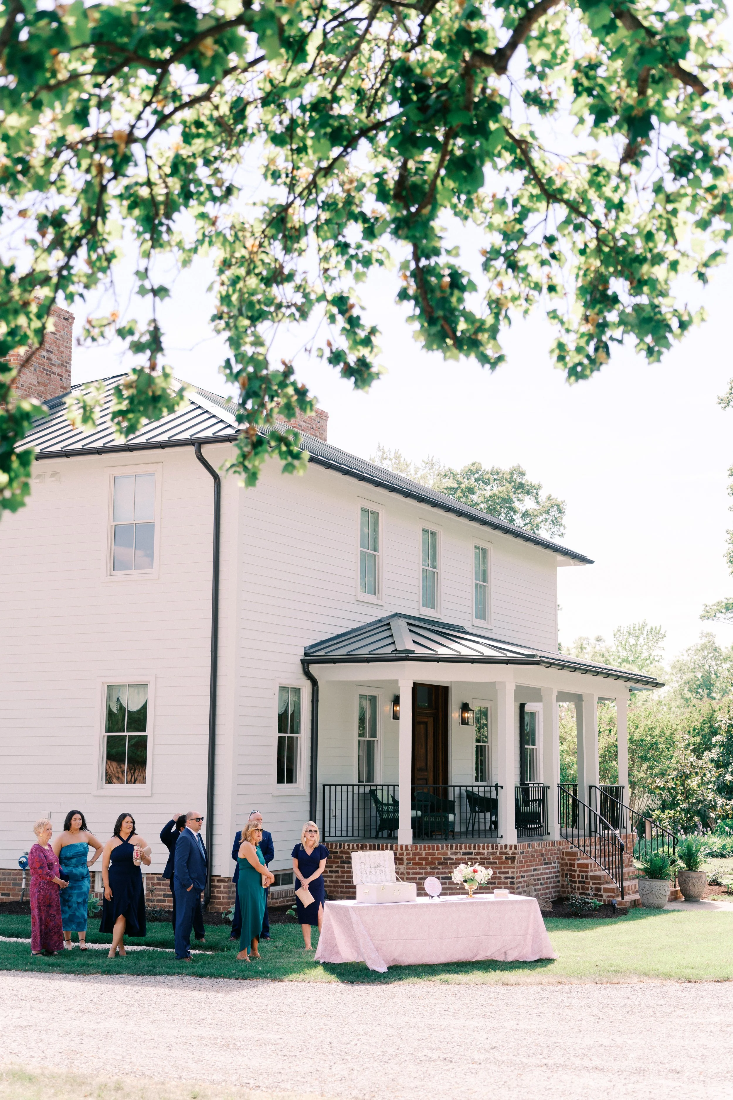 Savannah&Landon_HerringCreekHouseWedding_SneakPeek-59.jpeg