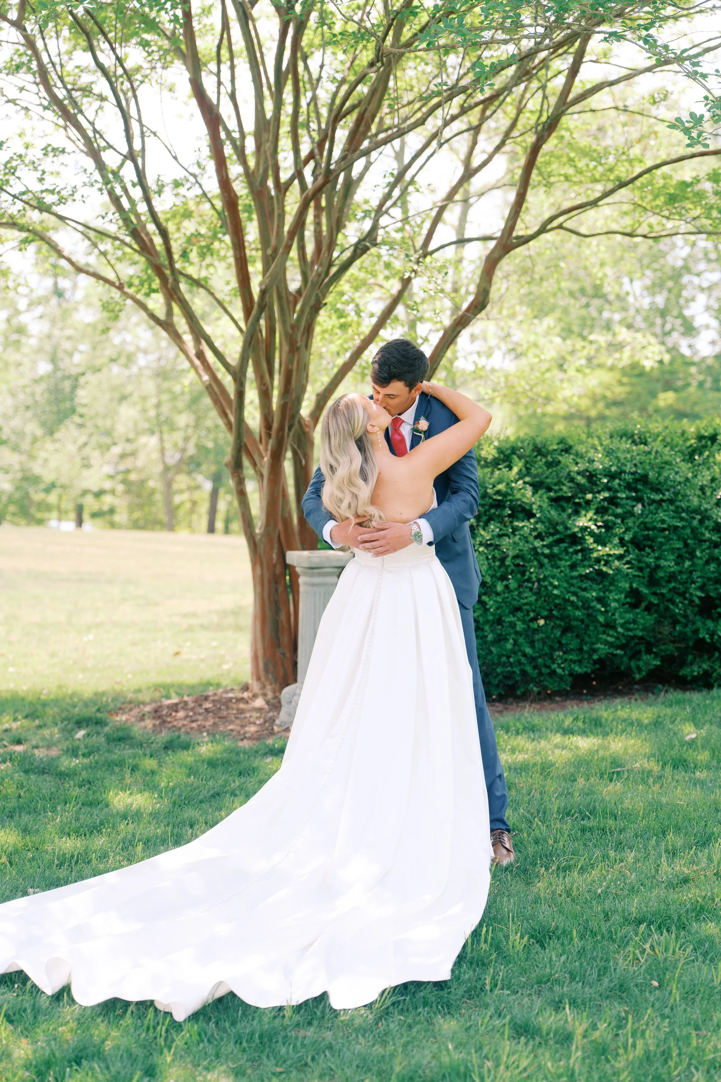 Savannah&Landon_HerringCreekHouseWedding_SneakPeek-25.jpeg