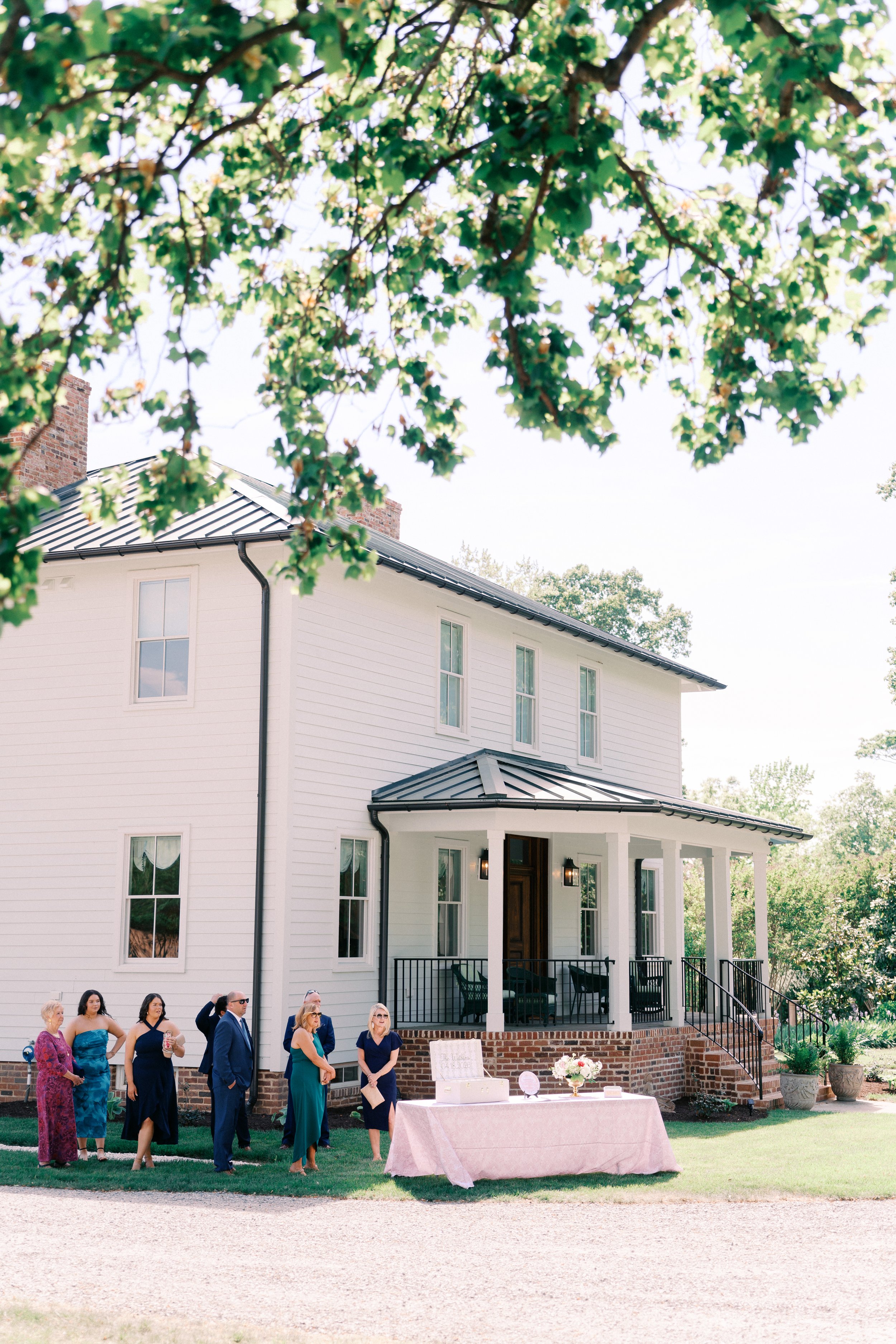 Savannah&Landon_HerringCreekHouseWedding_SneakPeek-59.jpeg