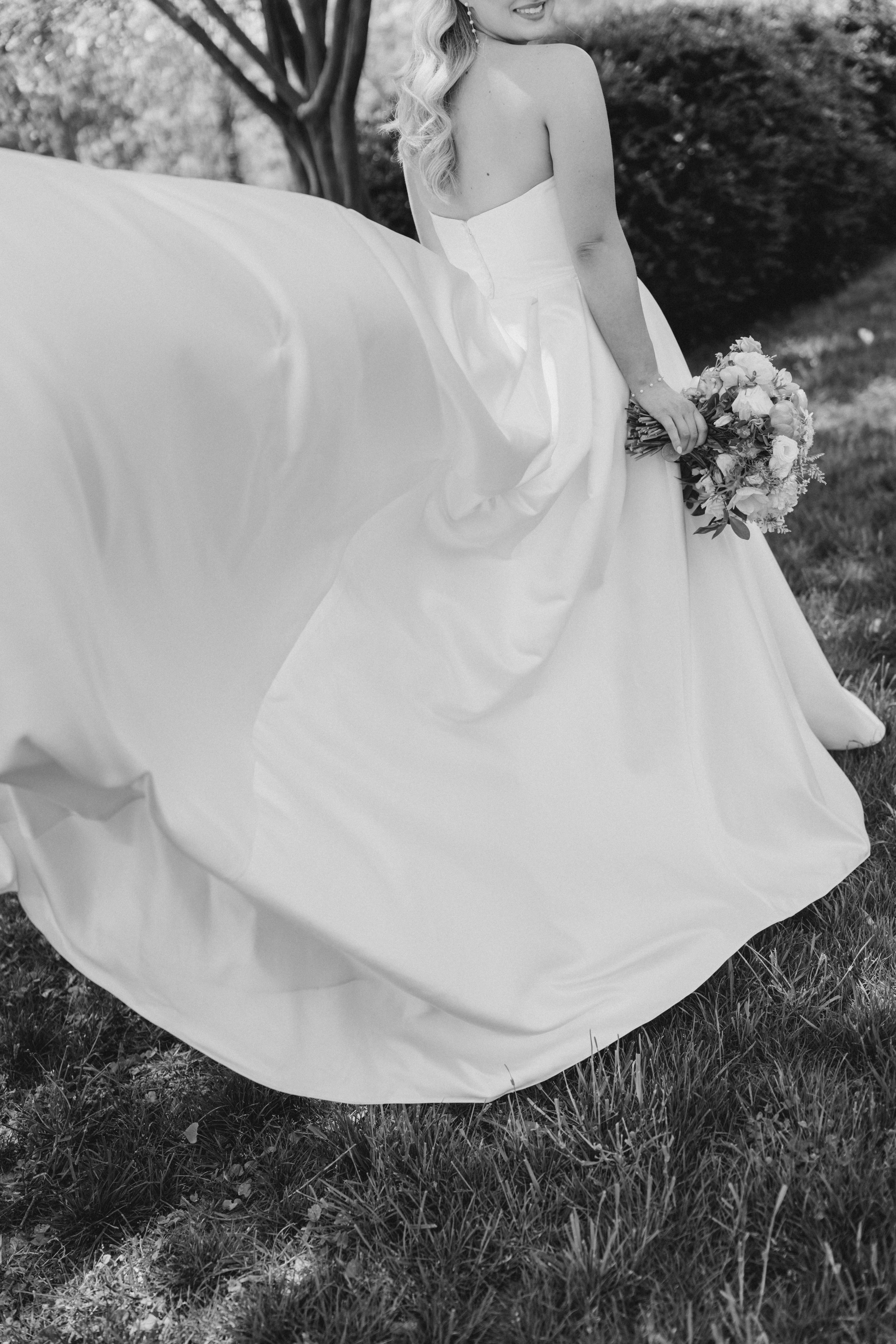 Savannah&Landon_HerringCreekHouseWedding_SneakPeek-32.jpeg