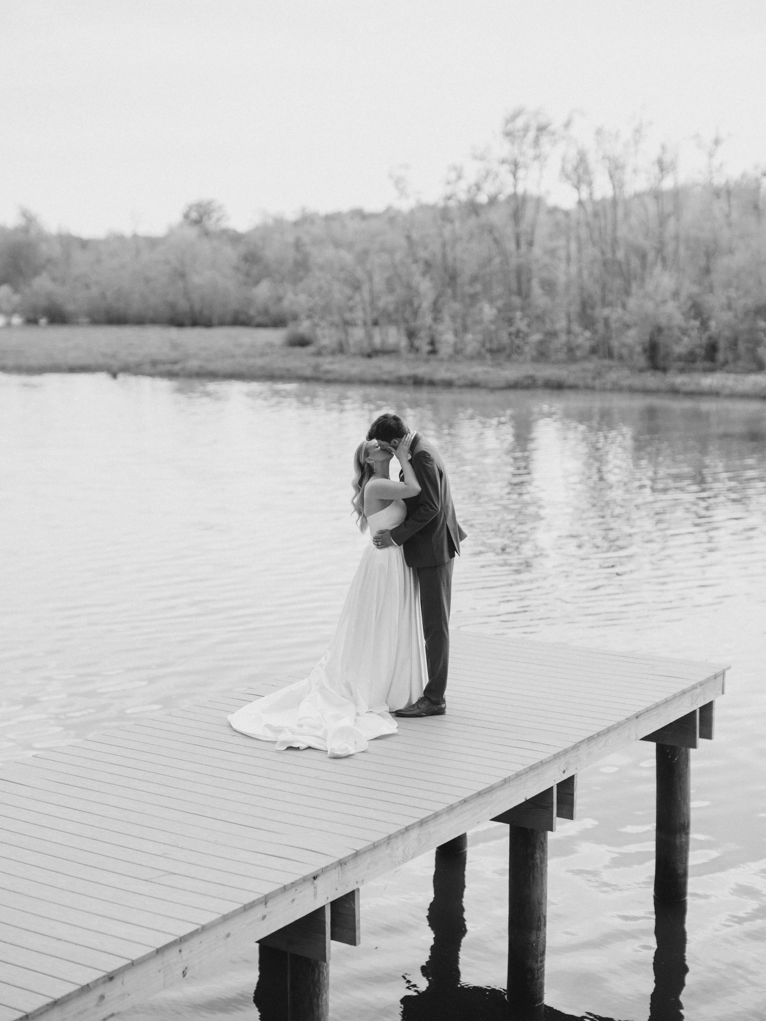 Savannah&Landon_HerringCreekHouseWedding_SneakPeek-104.jpeg
