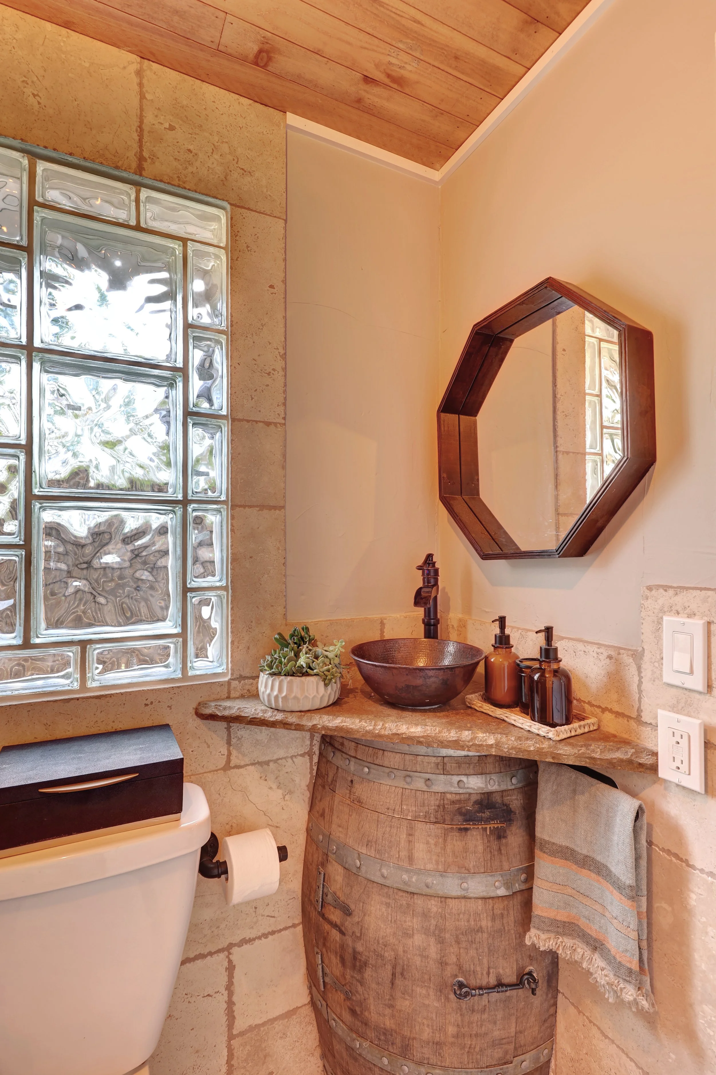 Wanderer-bath.jpg