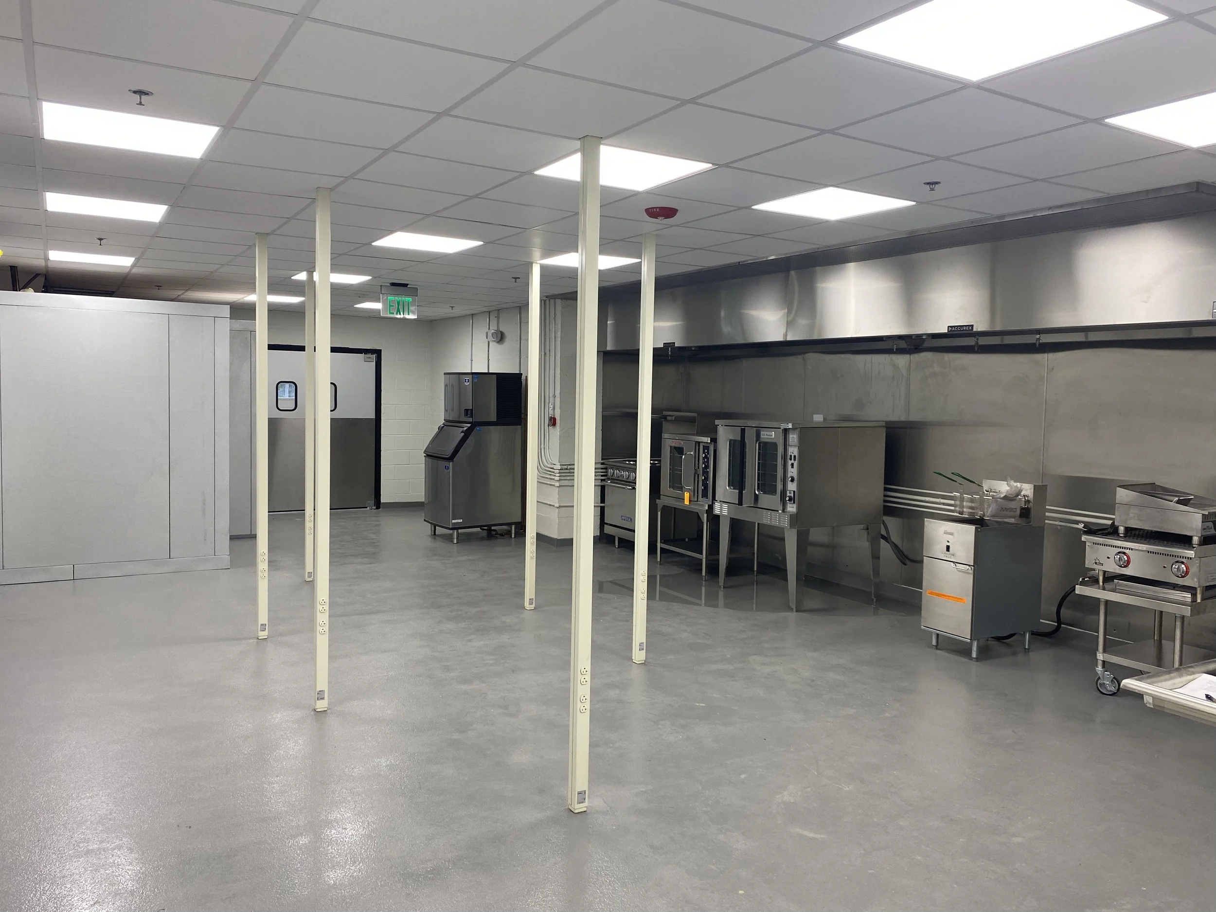 Harris Memorial Armory - Blackstone, VA.jpg