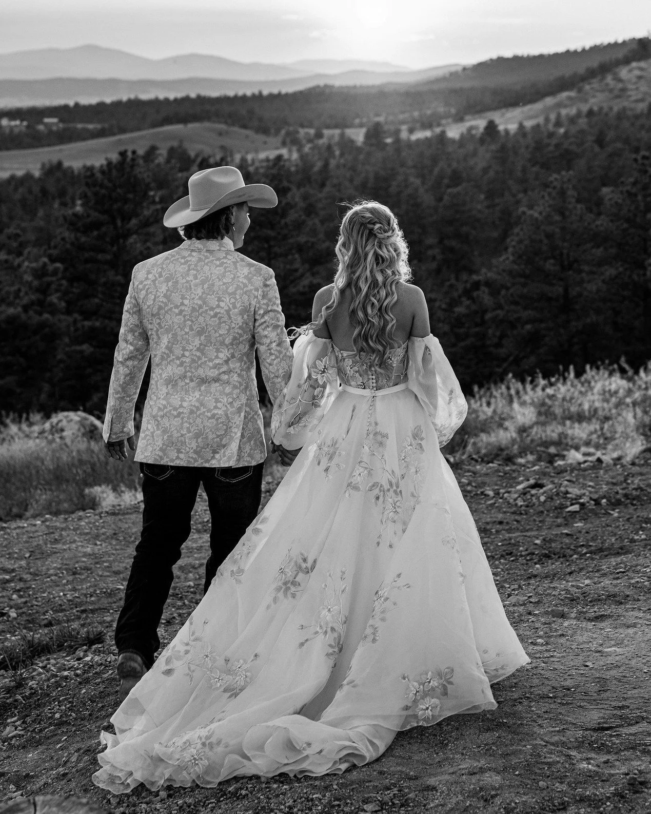 Your wedding isn&rsquo;t just a day.

It&rsquo;s the beginning of a legacy. Your wedding is a celebration of love, family, and the moments that define your future. Every detail deserves to be captured with intention, artistry, and care.

We specializ