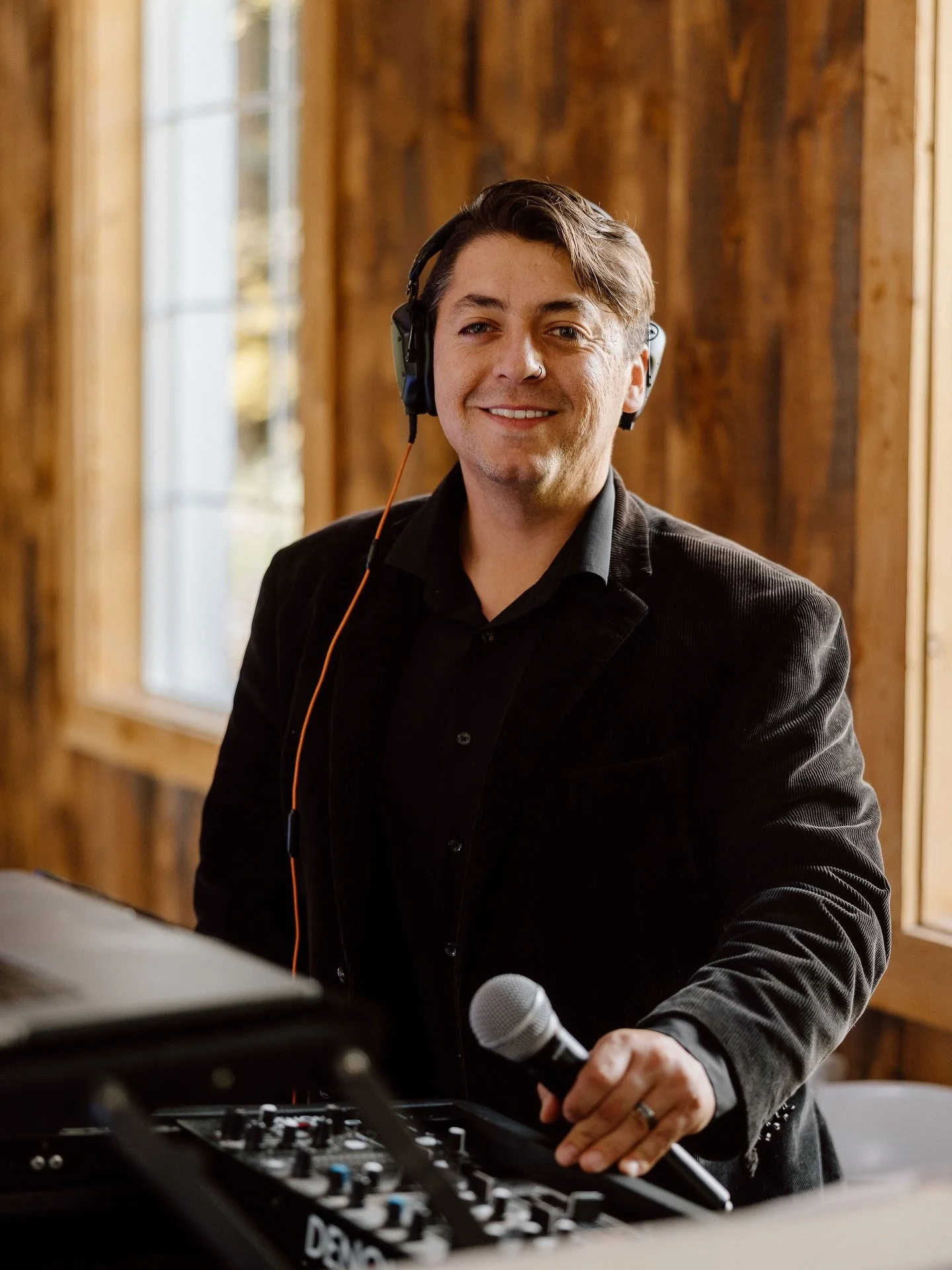 Booking season is here!! We only have a few dates in the calendar open for 2026 wedding DJ services, if you are looking for an amazing DJ with trusted results and dozens of five staft reviews, now is time to secure your date. 

2027 booking open 🙌