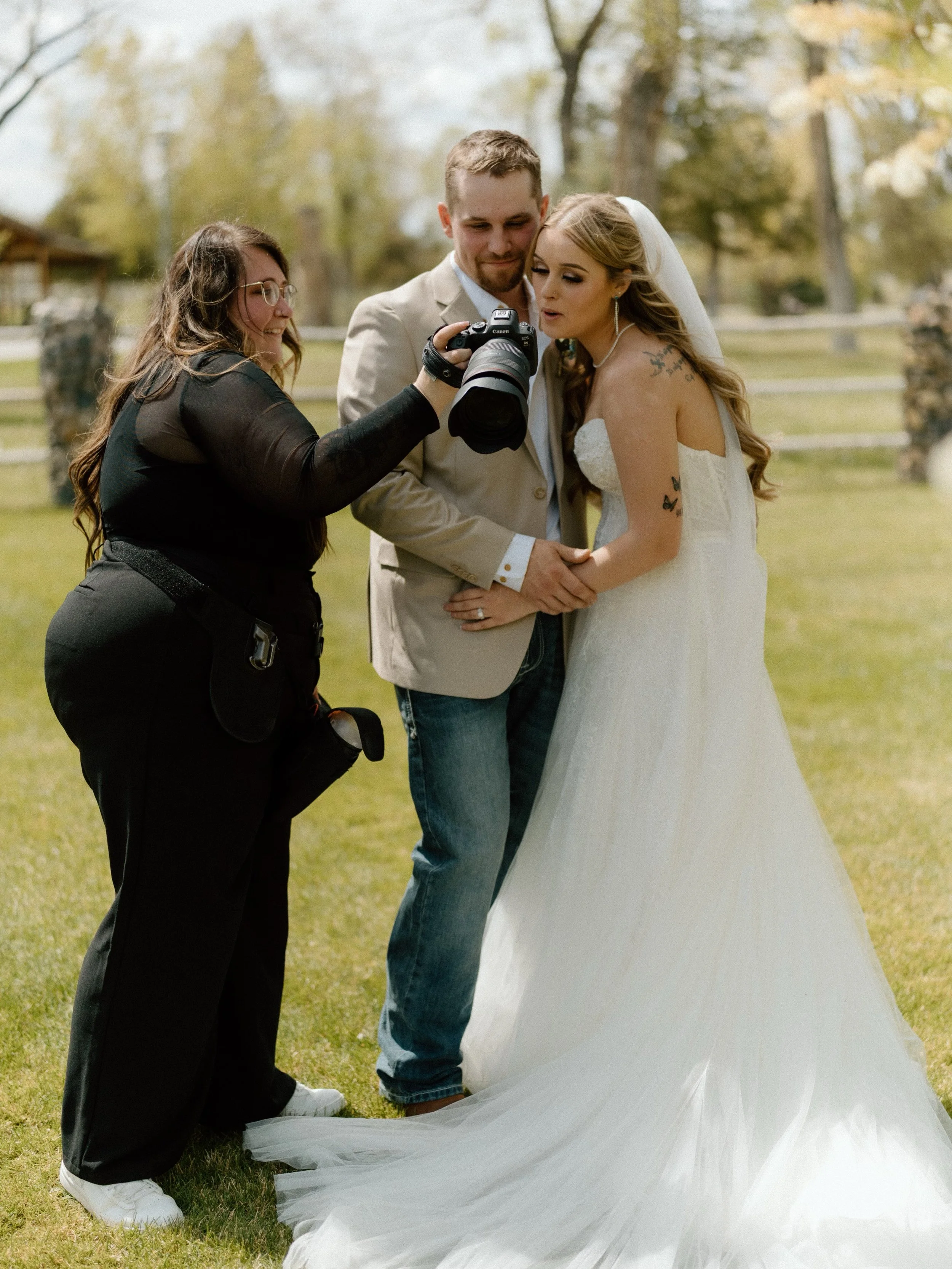 One of our favorite moments is showing you the back of the camera and the reactions that we see! 

Excitement about the photos of your special day makes the journey all worth it 🙂 

We are so eager to share these memories with you. We take our art v