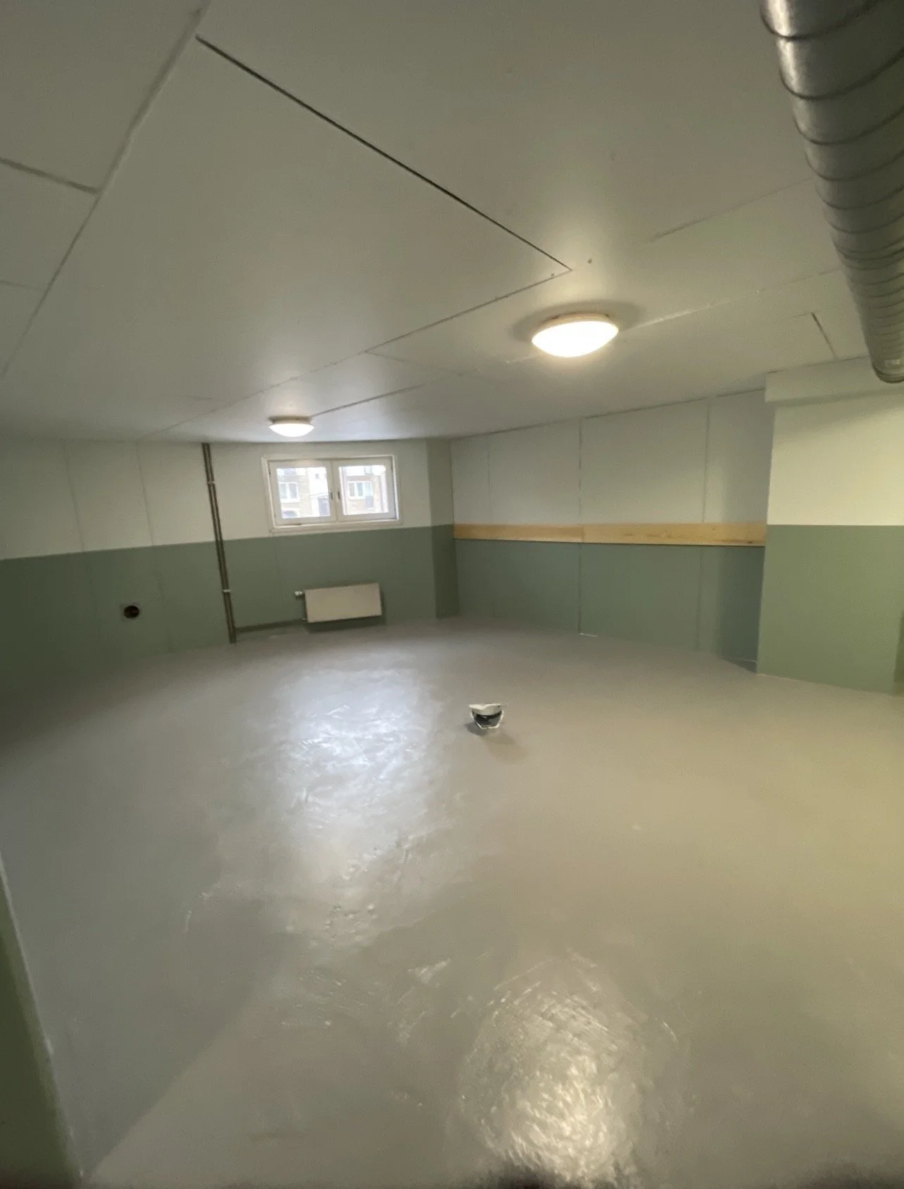 Miljörum efter målning och renovering