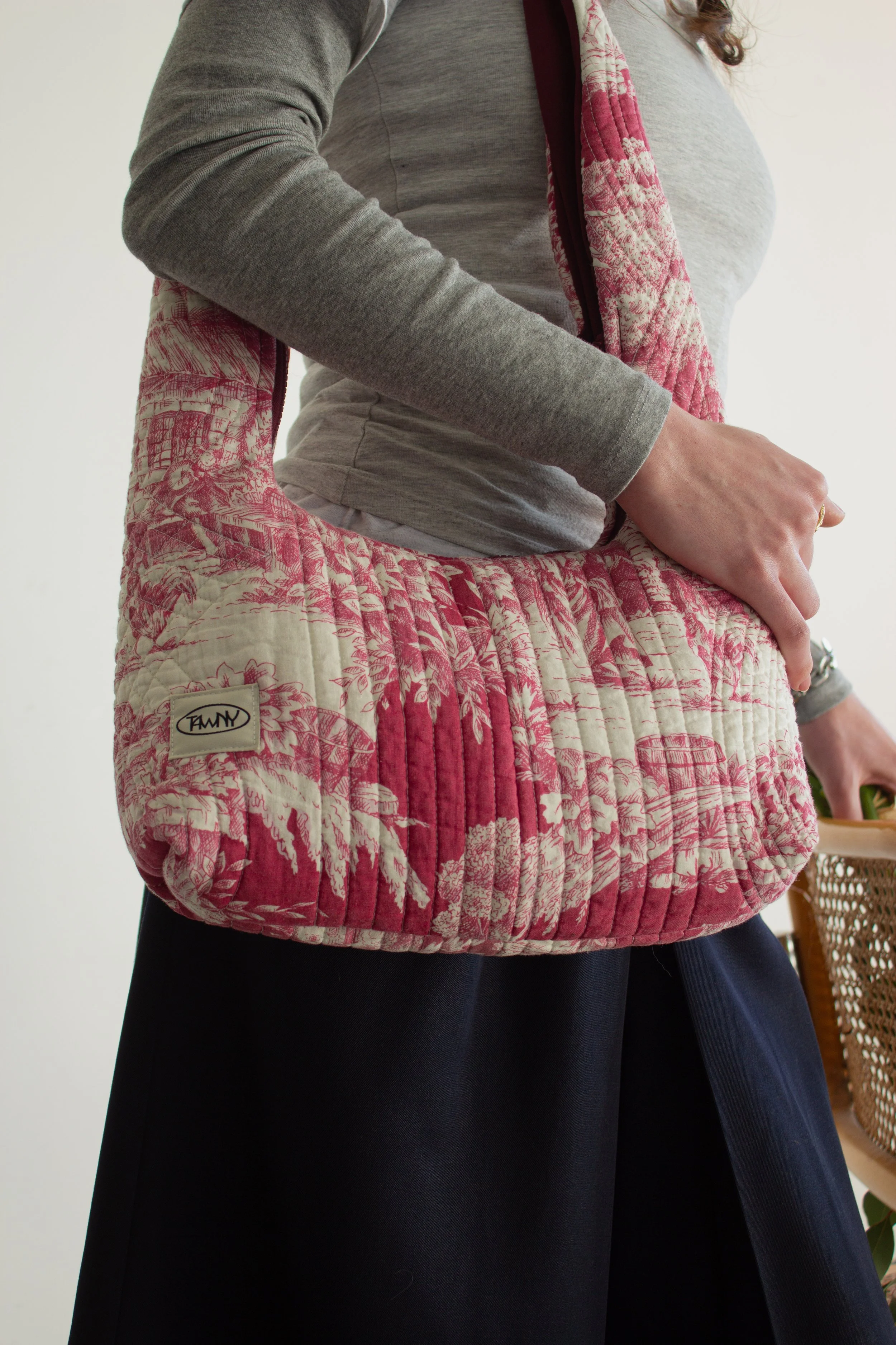 BAG_REDPORCELAIN_004_WEB.jpg