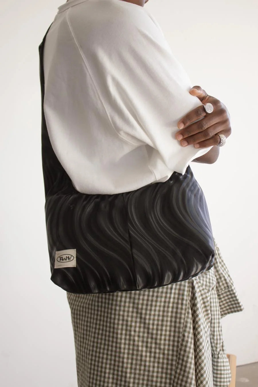 BAG_BLACKWAVES_004.jpg