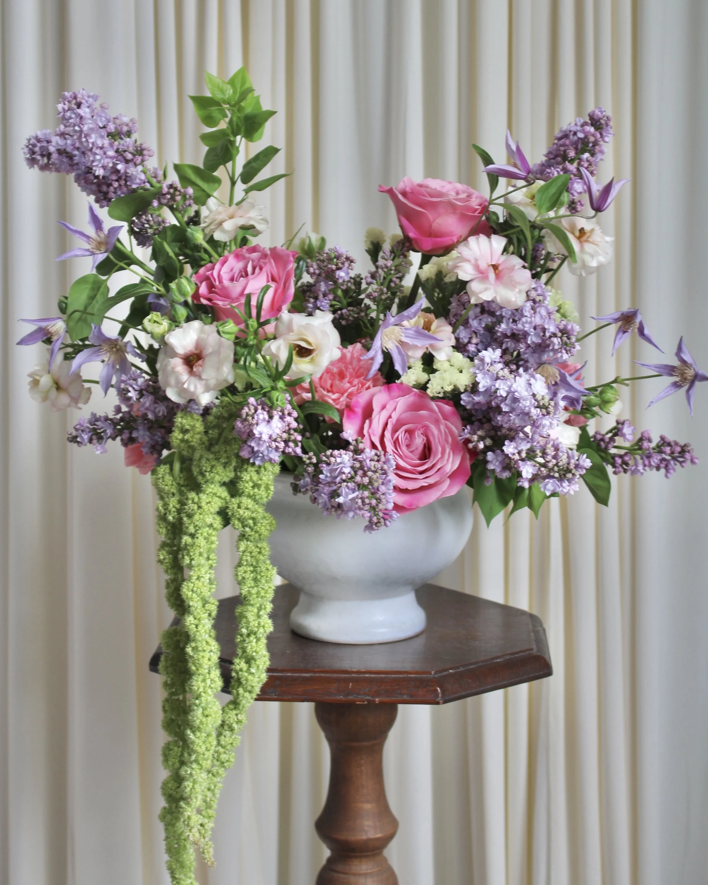Bright-flower-arrangement.jpg