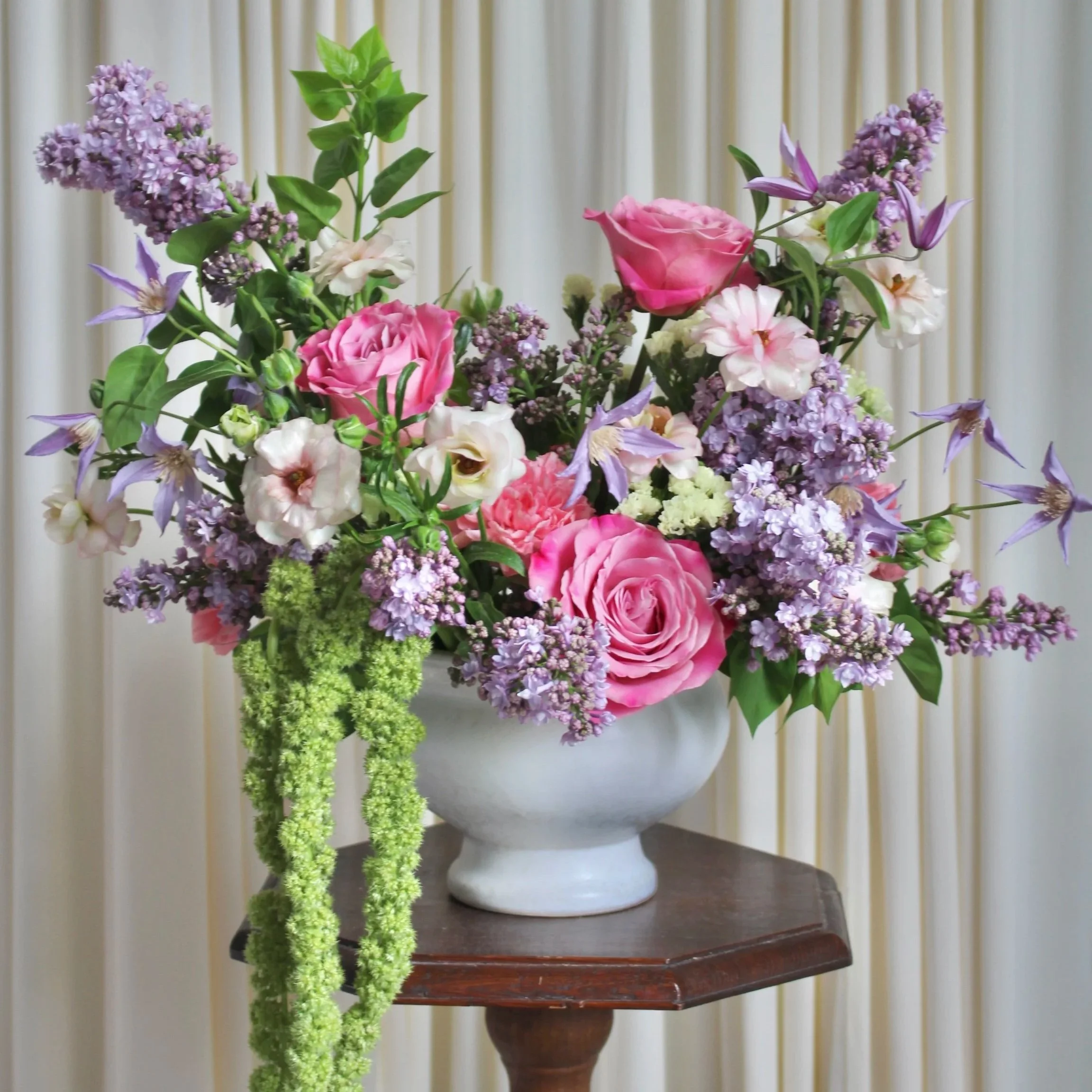 Bright-flower-arrangement.jpg