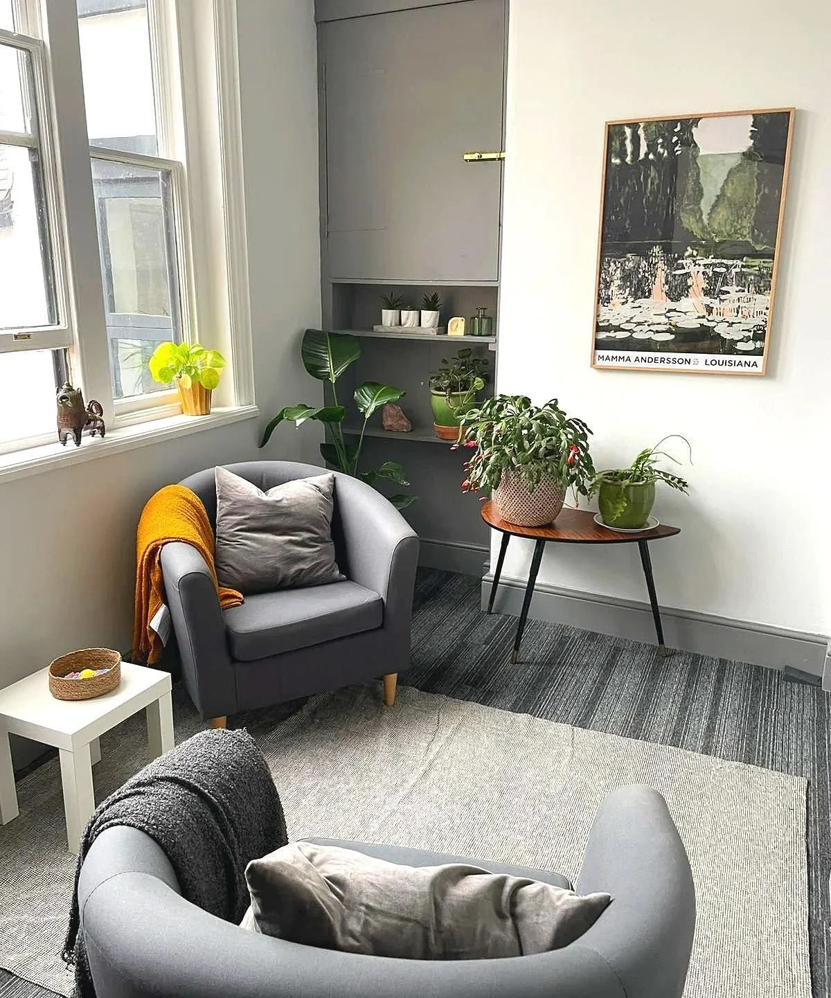 Comfortable, cosy counselling space for one-to-one therapy in Sheffield