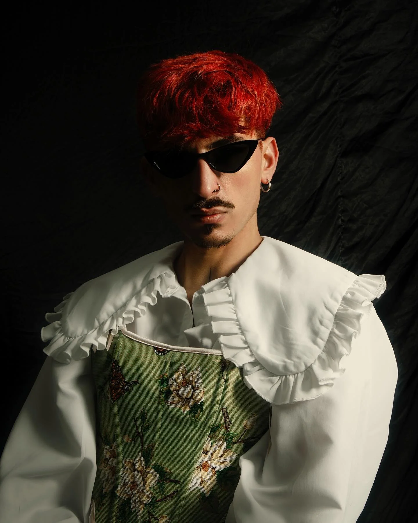 Somewhere between a renaissance painting and a fashion editorial - an impromptu shoot in the back garden. 
-
-
-
-
-
#FashionPhotography #EditorialPhotography #FineArtPhotography #SelfPortrait #ConceptualPhotography #birminghamphotographer #photoofth