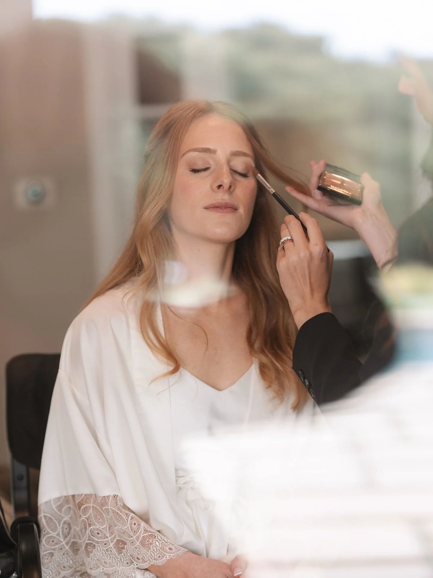 Moments before

The Beauty Bar H &amp; M 
Photographer @linabellweddings 

#thebeautybar #santabarbaramakeupartist #santabarbarawedding