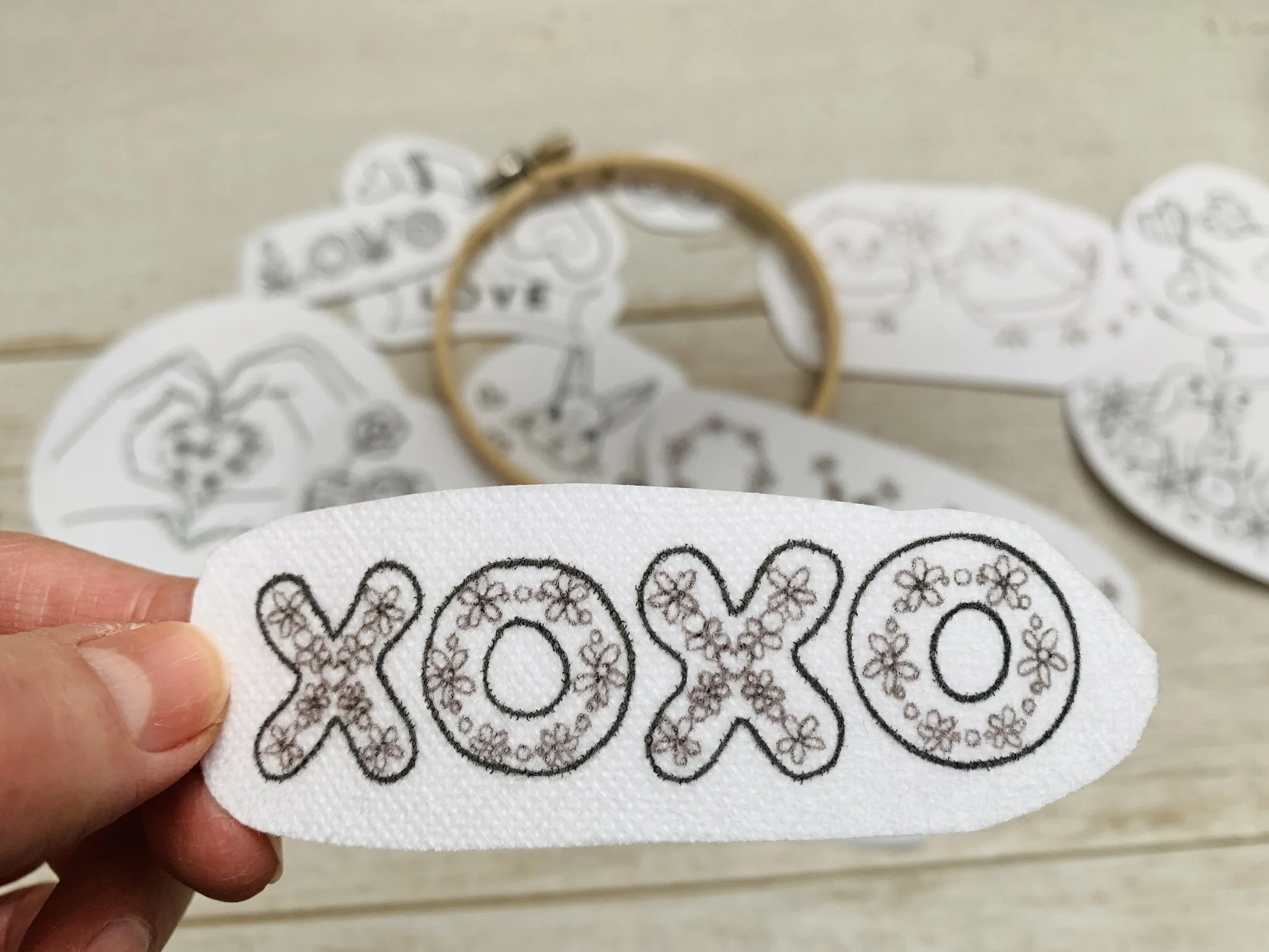 XOXO love embroidery stitch & stitch