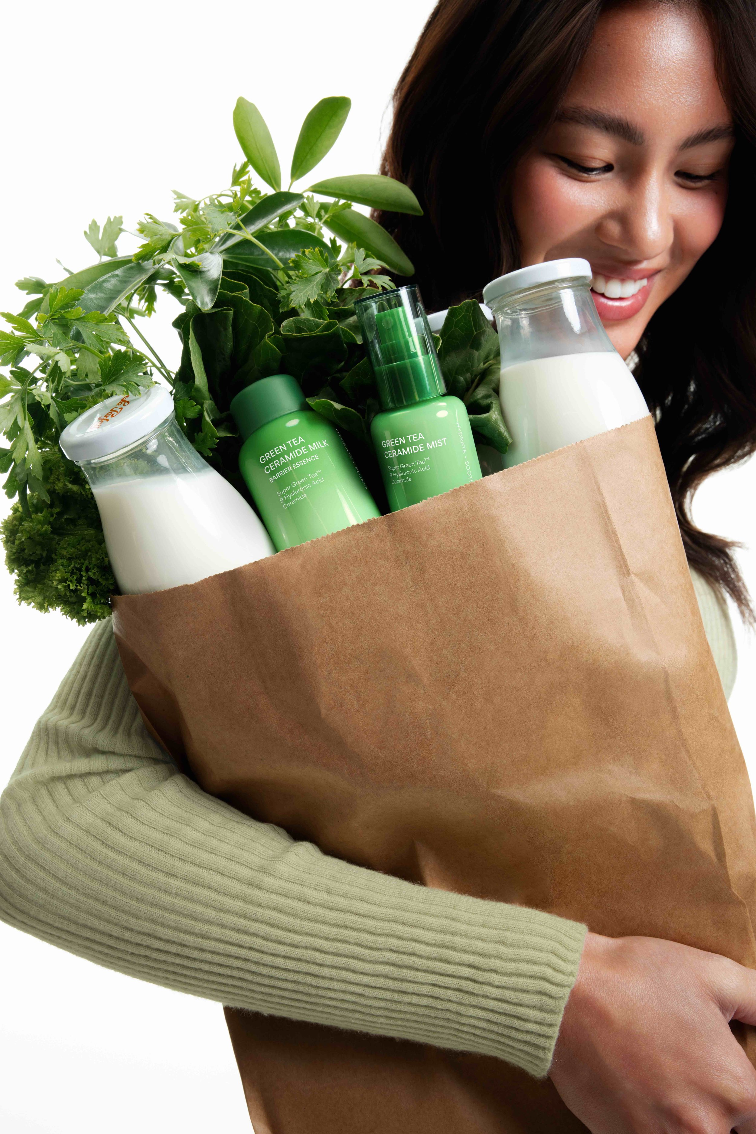 09_GROCERY-BAG_FEMALE_GABBIE_1777.jpeg