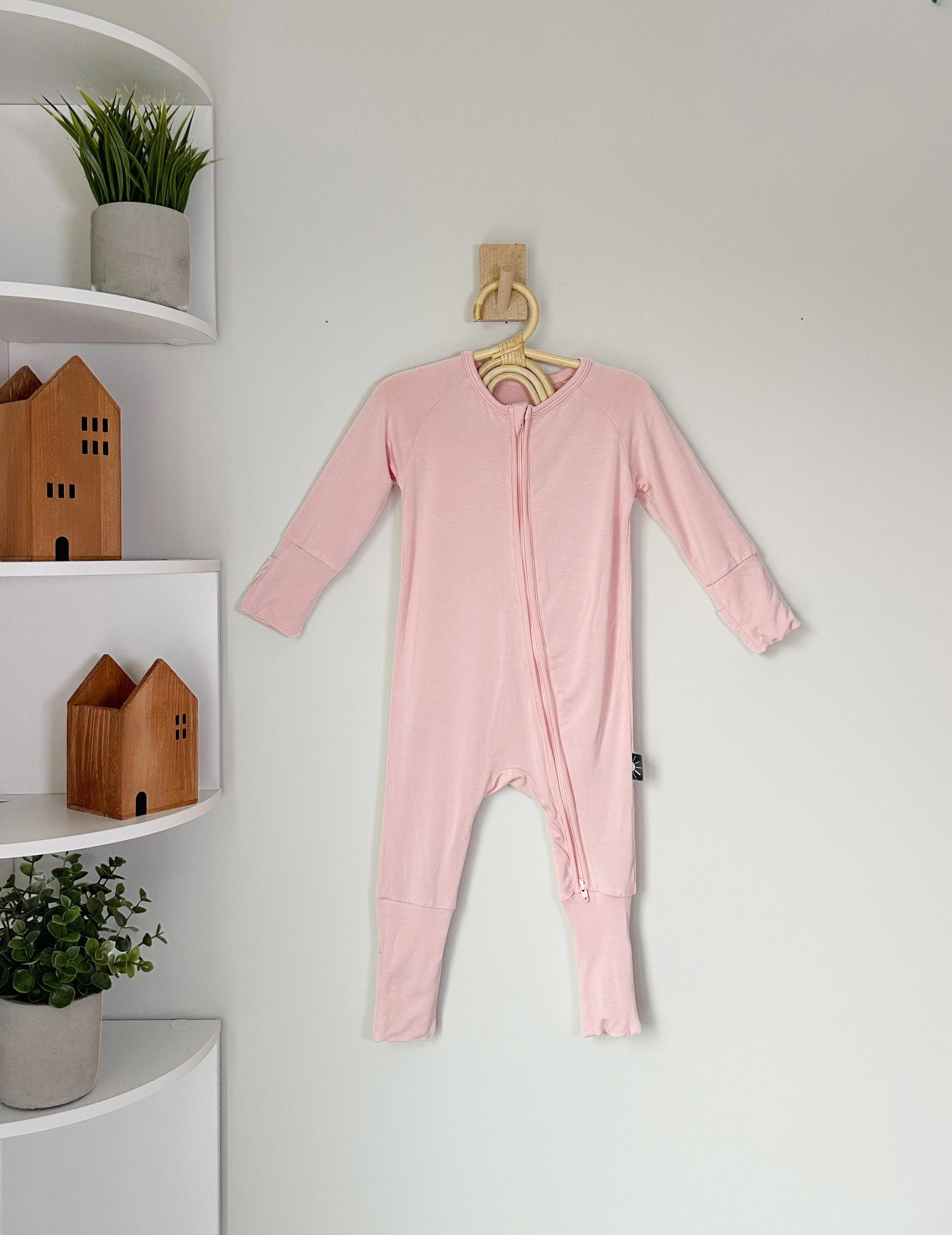 Bamboo Baby Romper with Fold-Over Cuffs & Feet Two-Way Zipper (Sunrise Blush)