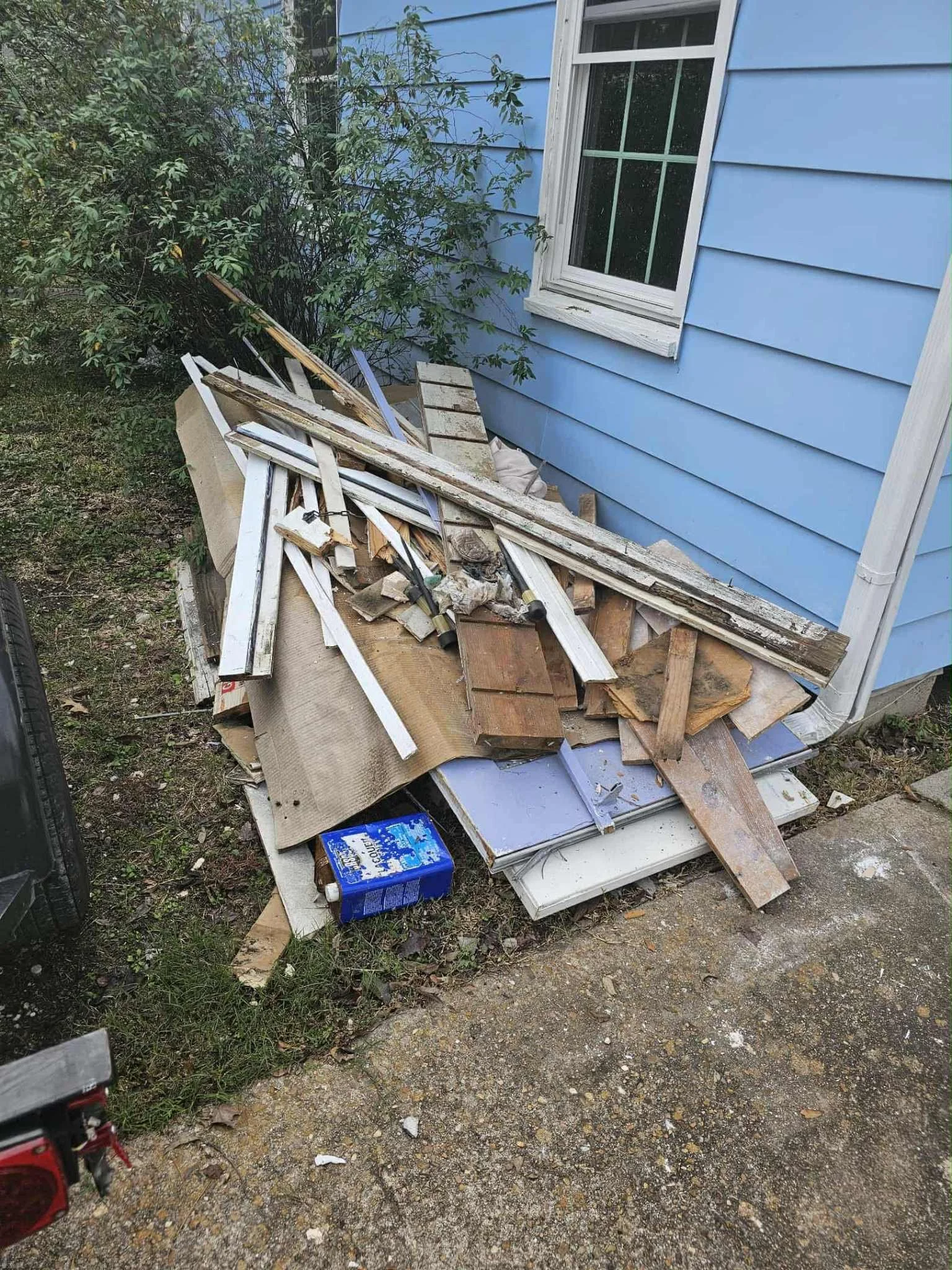 junksbefore.jpg