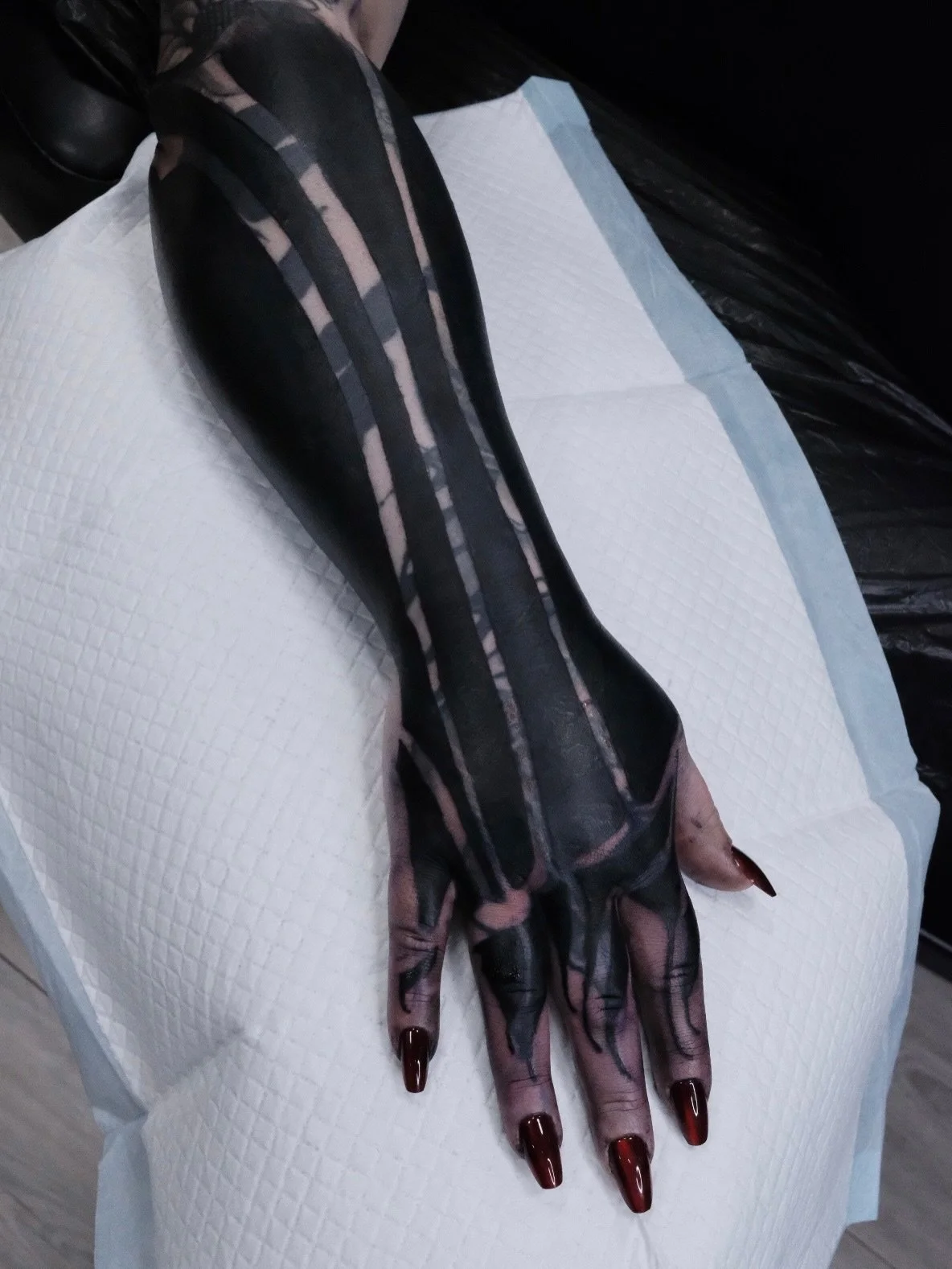 Das war die erste Sitzung eines wundersch&ouml;nen BlastOver an dem ich gerade an Katharinas Arm arbeite.

Ich freue mich jetzt schon auf die n&auml;chste Session. 

Termine im Mai und Juni sind noch verf&uuml;gbar.