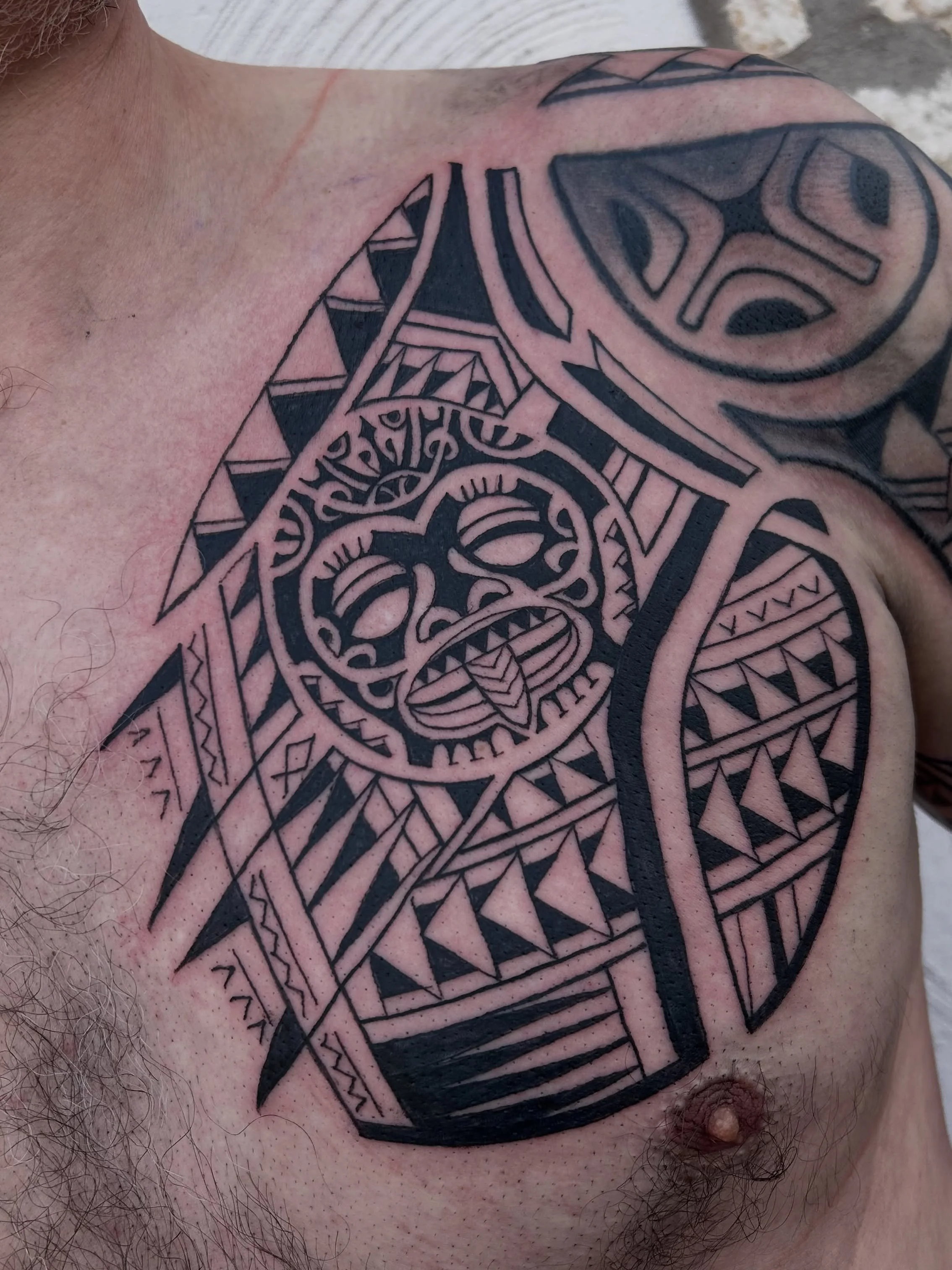 Thanks to my customer for always coming back for more! Really enjoying projects like this 🖤

If you&rsquo;re interested in getting tattooed by me, send me a message.