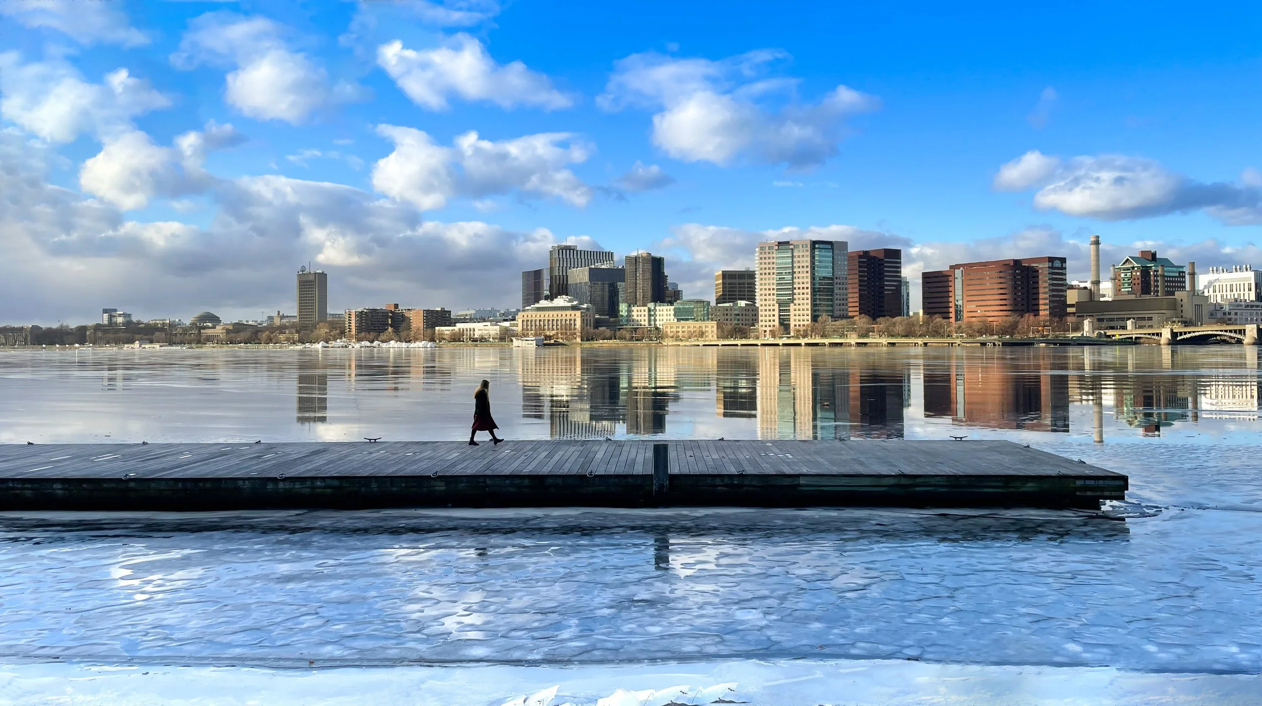 Esplanade and Snow.jpg