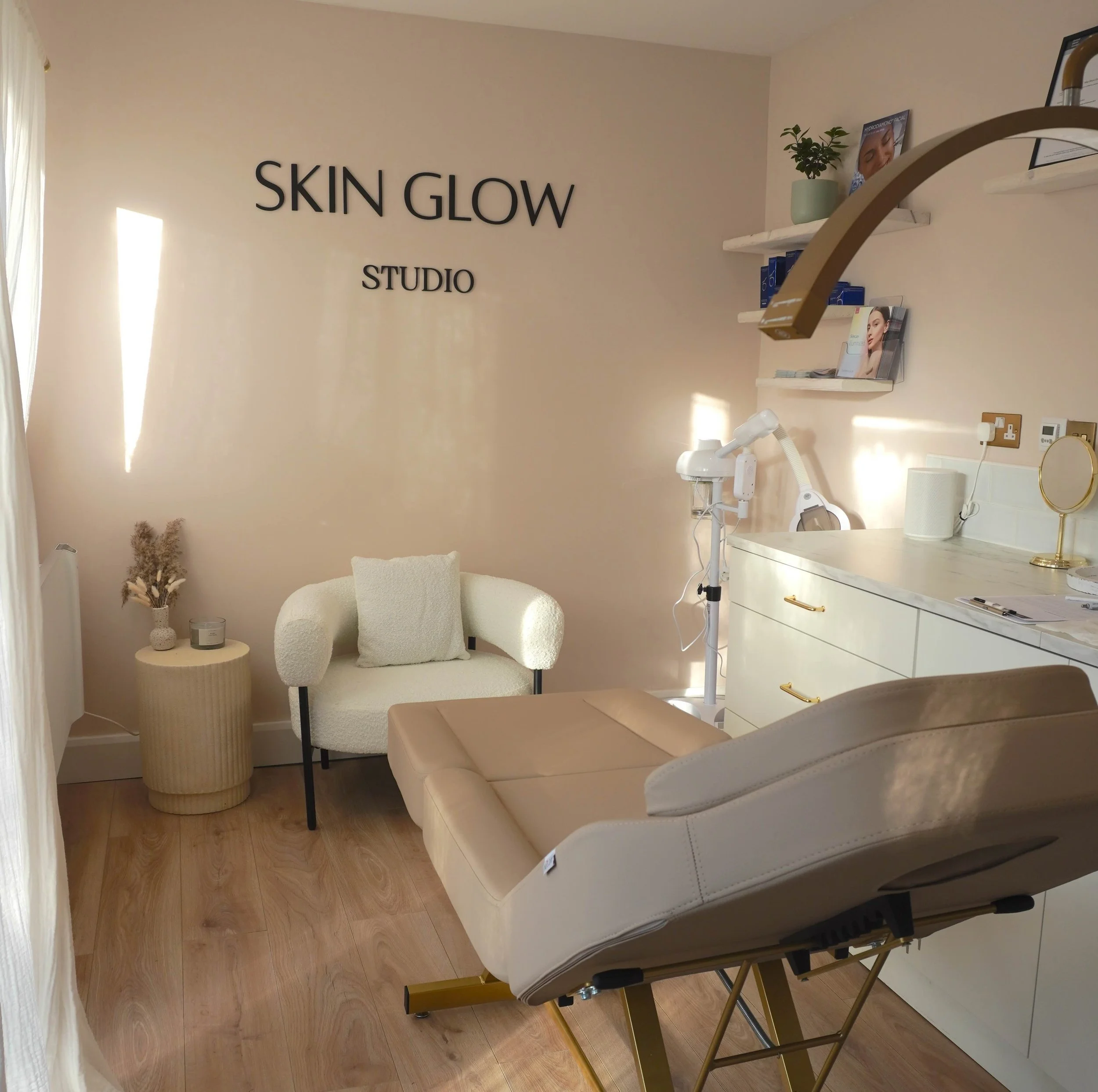 Skin Glow Studio