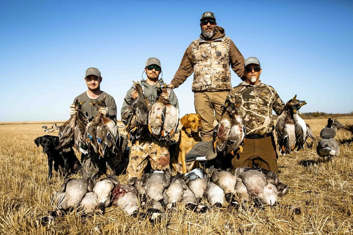 another beautiful day in the neighborhood 🫡

#YETI #BuiltForTheWild #YETIHunting
#Turtlebox #TurtleboxAudio #LoudPortableRugged
#OnX #OnXHunt #KnowWhereYouStand
#Migra #MigraAmmo #OneShellDoesItAll
#Hardcore #HardcoreWaterfowl #HardcoreHunter
#Sitka