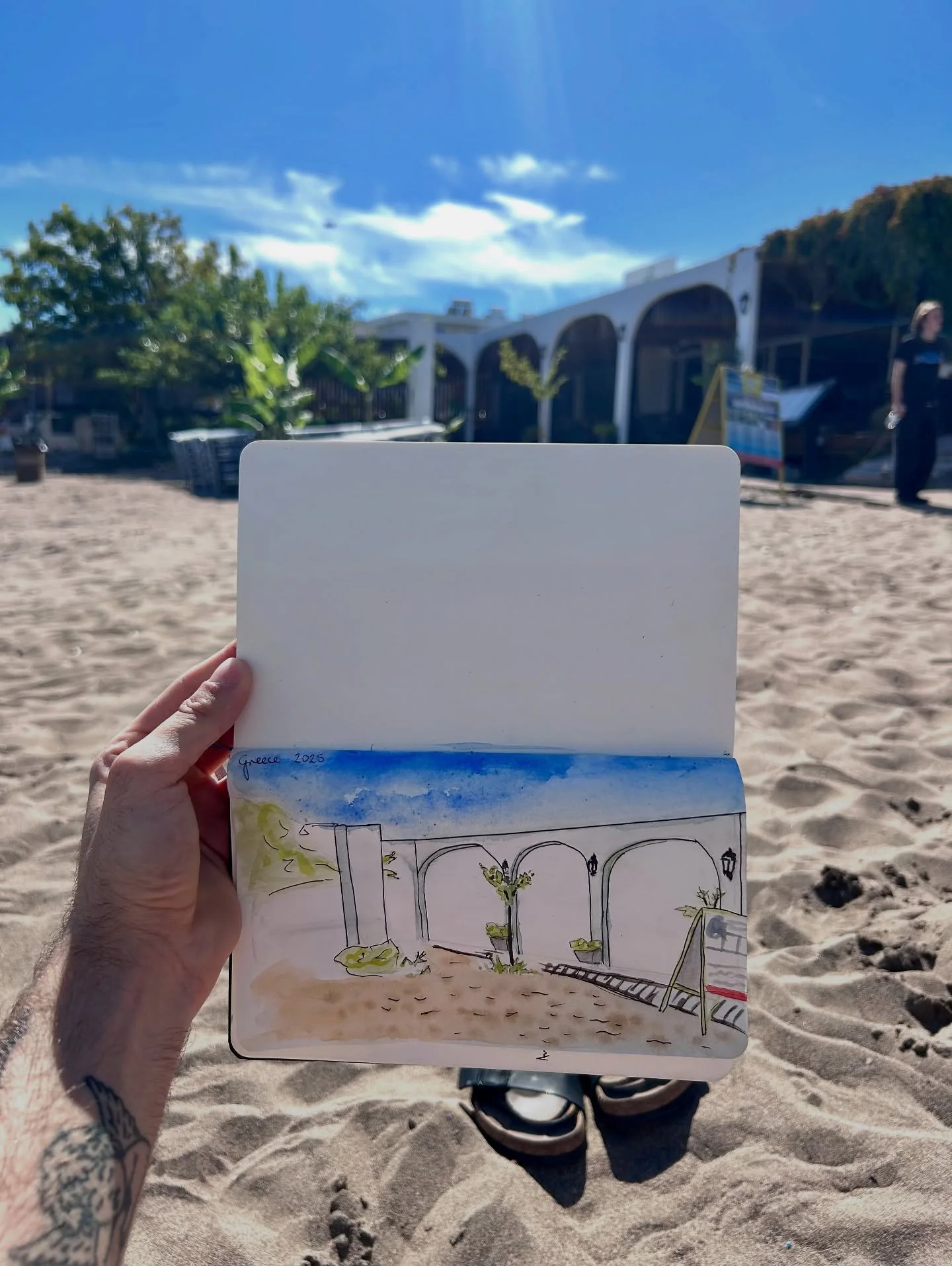 Couple of quick watercolour paintings of Greece from my recent trip 🇬🇷 
&mdash;&mdash;&mdash;&mdash;&mdash;&mdash;&mdash;&mdash;&mdash;
#watercolour #watercolor #art #artist #illustration #greece #faliraki #rhodes #painting #paint