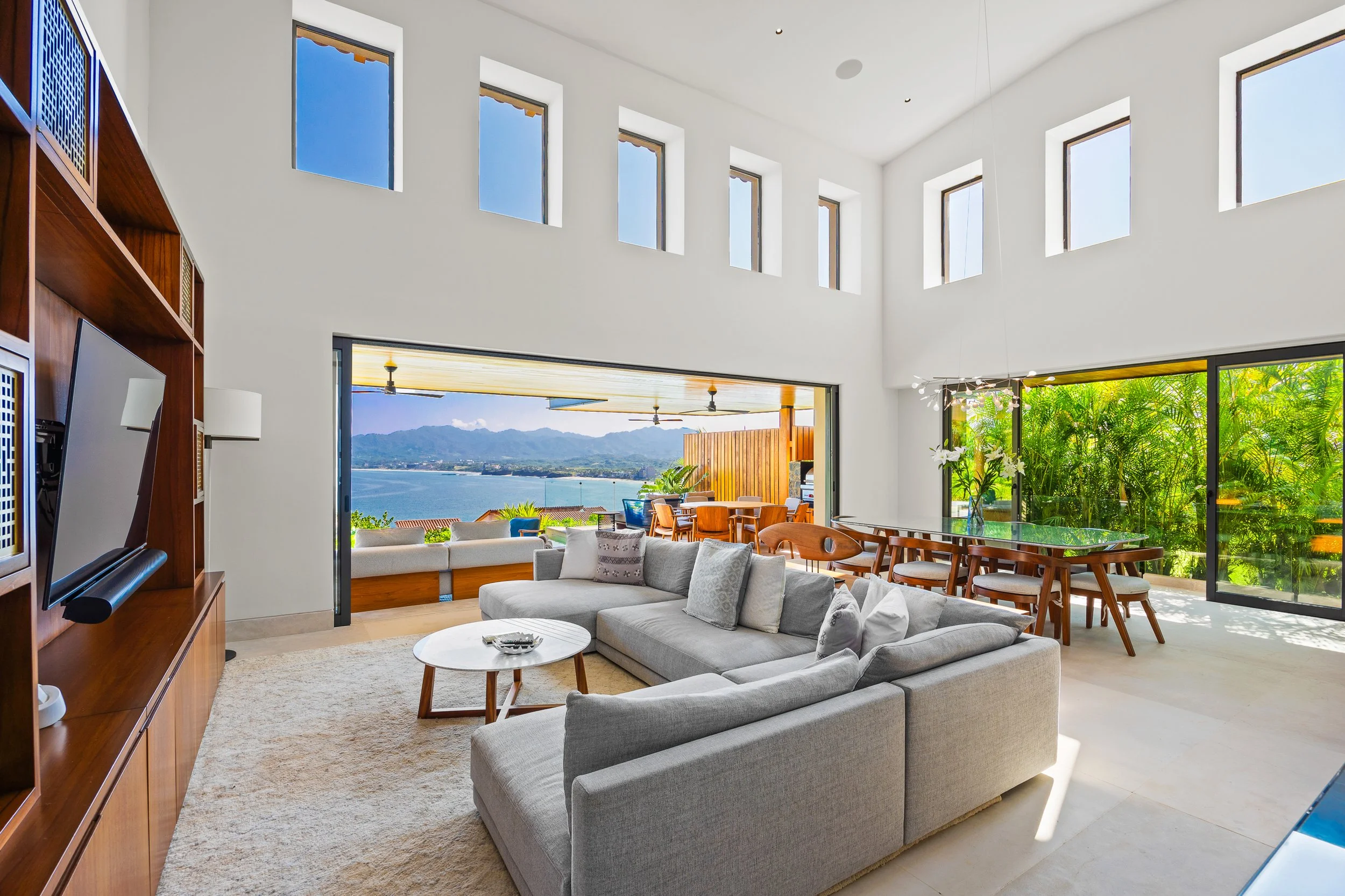 Second Home in Mexico? What to Know About Renovations, Décor &amp; Furnishing