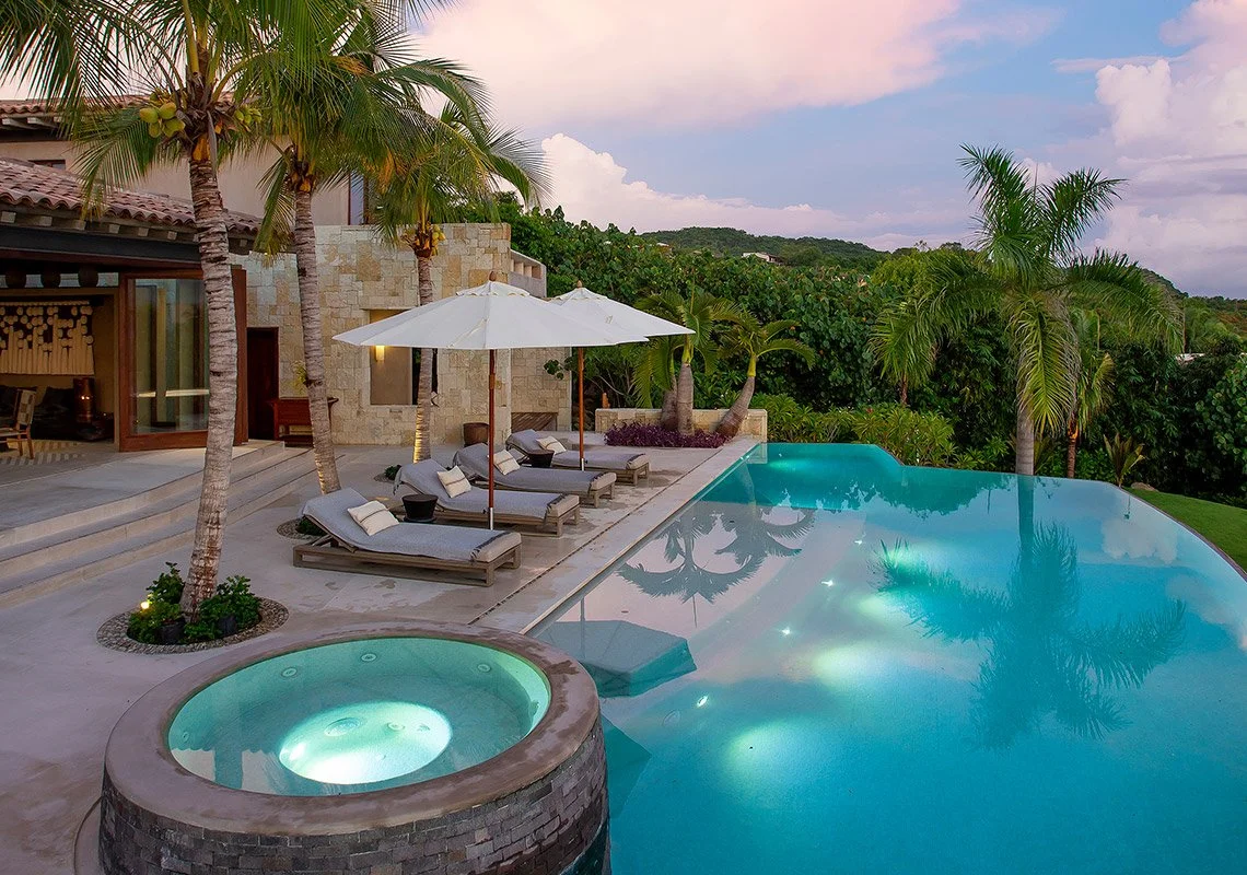 09_CasaRoka_Pool-2.jpg