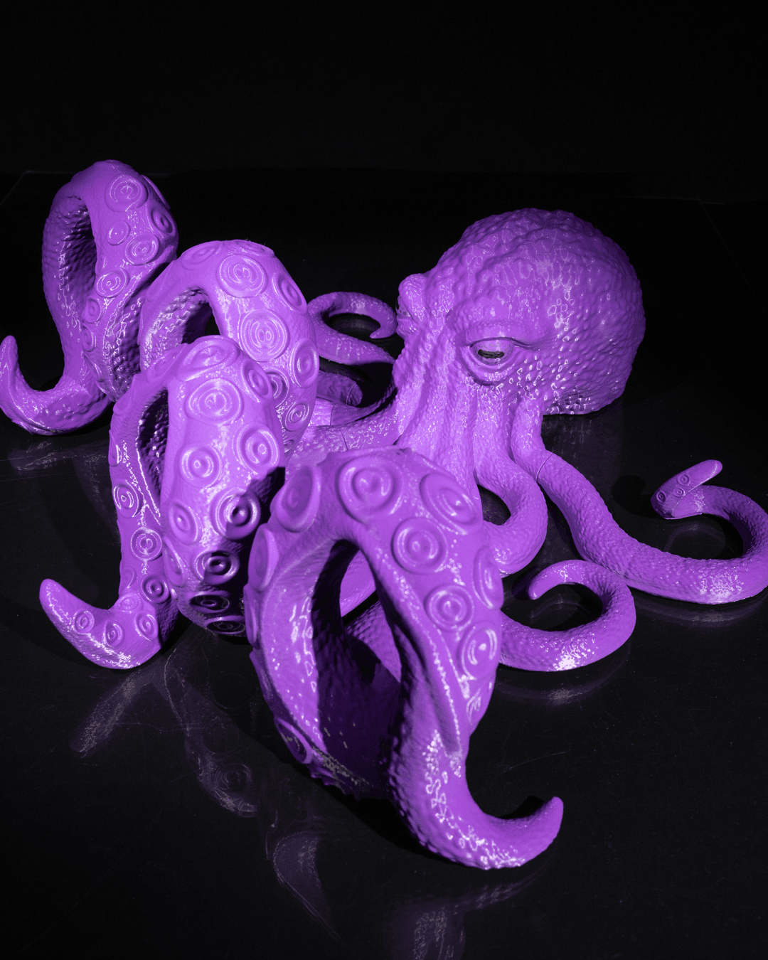 Octopus_Controller_and_Headphone_Holder_6_b334dabbb3.png