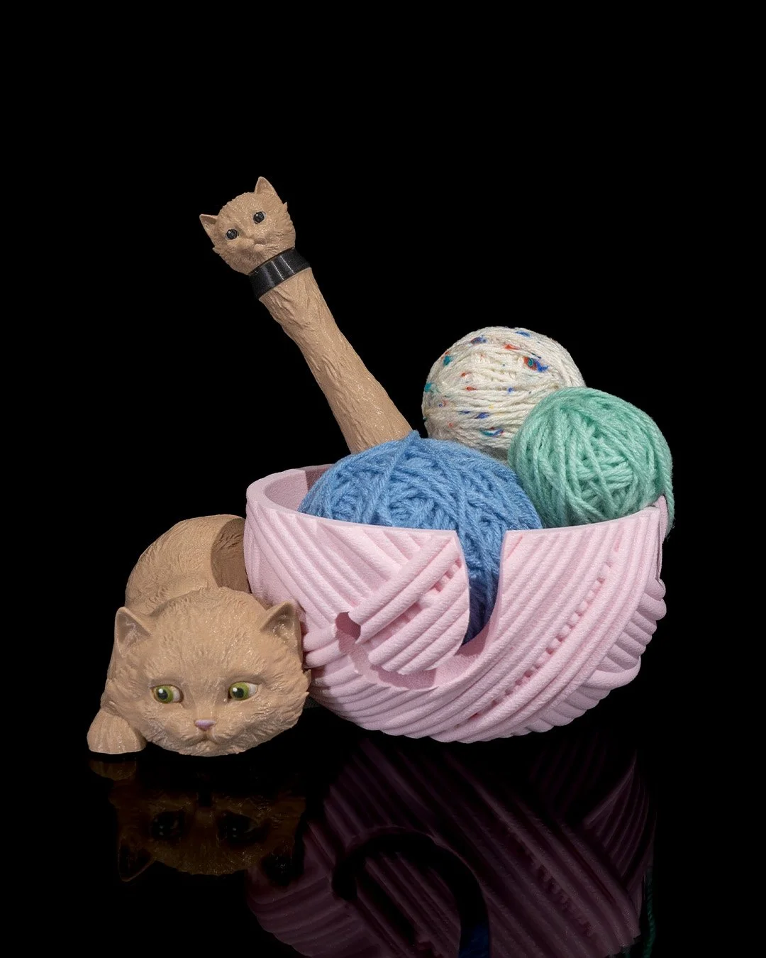 Kit_Cat_Yarn_Bowl_and_Hook_Case_1_6db6622eb2.jpg