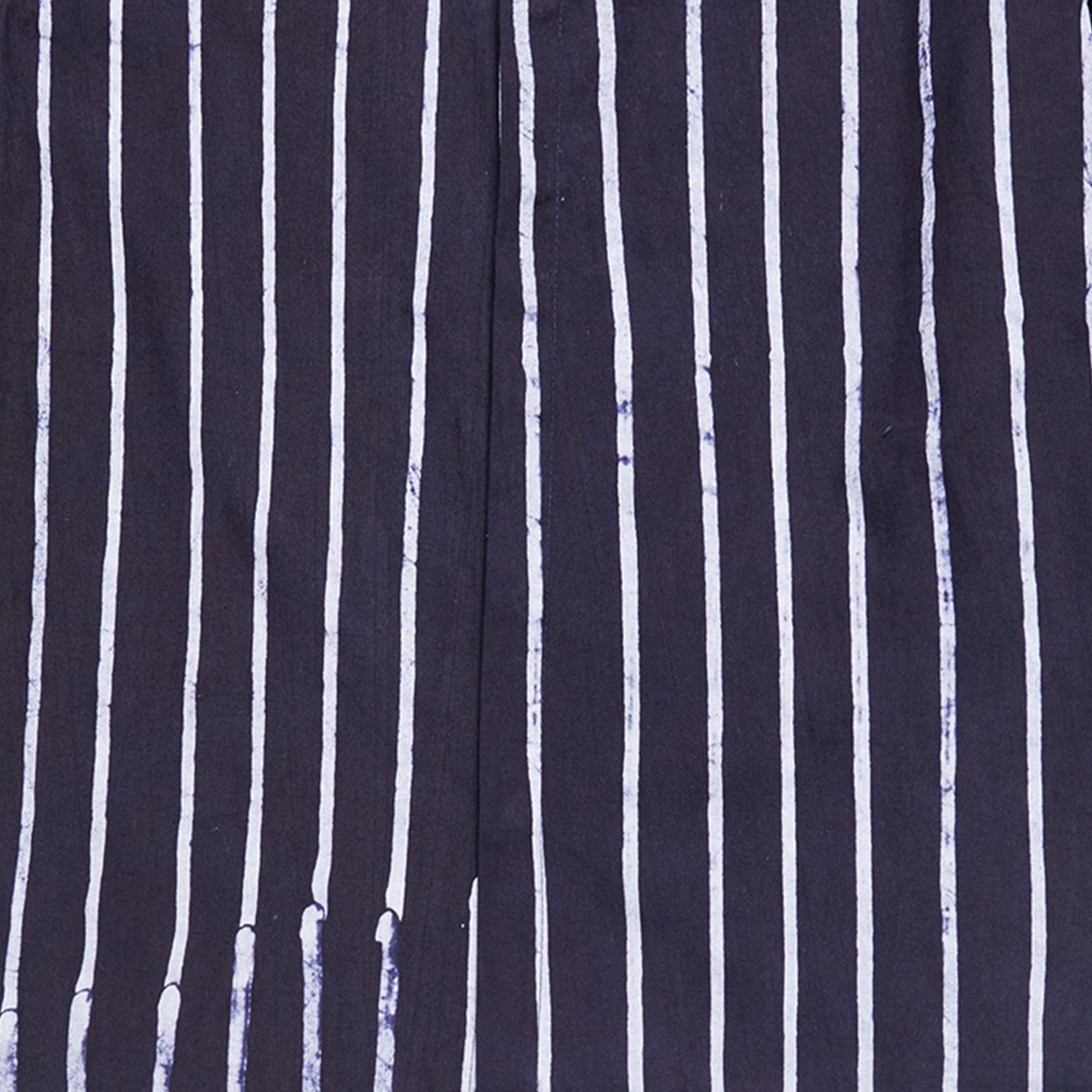 BROKEN STRIPE CLOSE UP.jpg