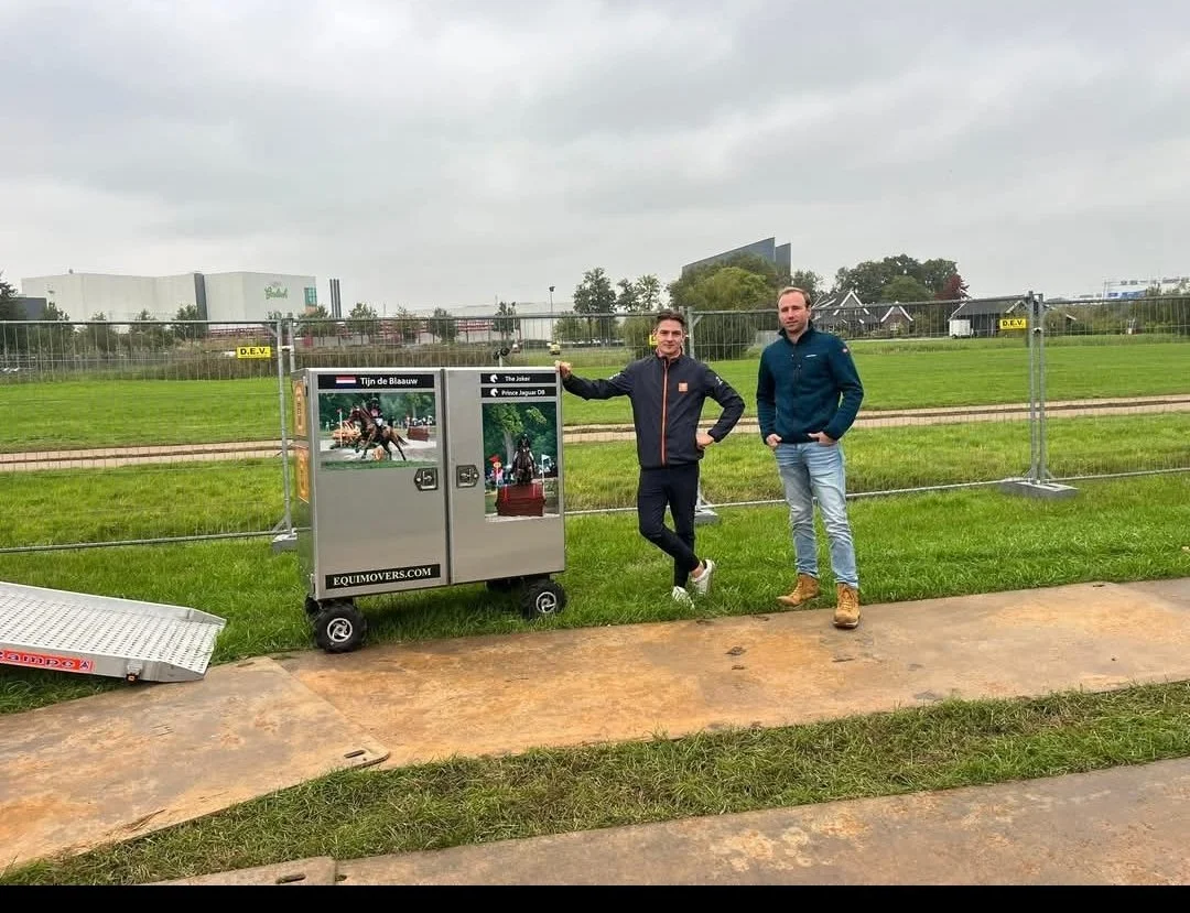 # TIjn de blaauw electric tack locker elektrische zadelkast