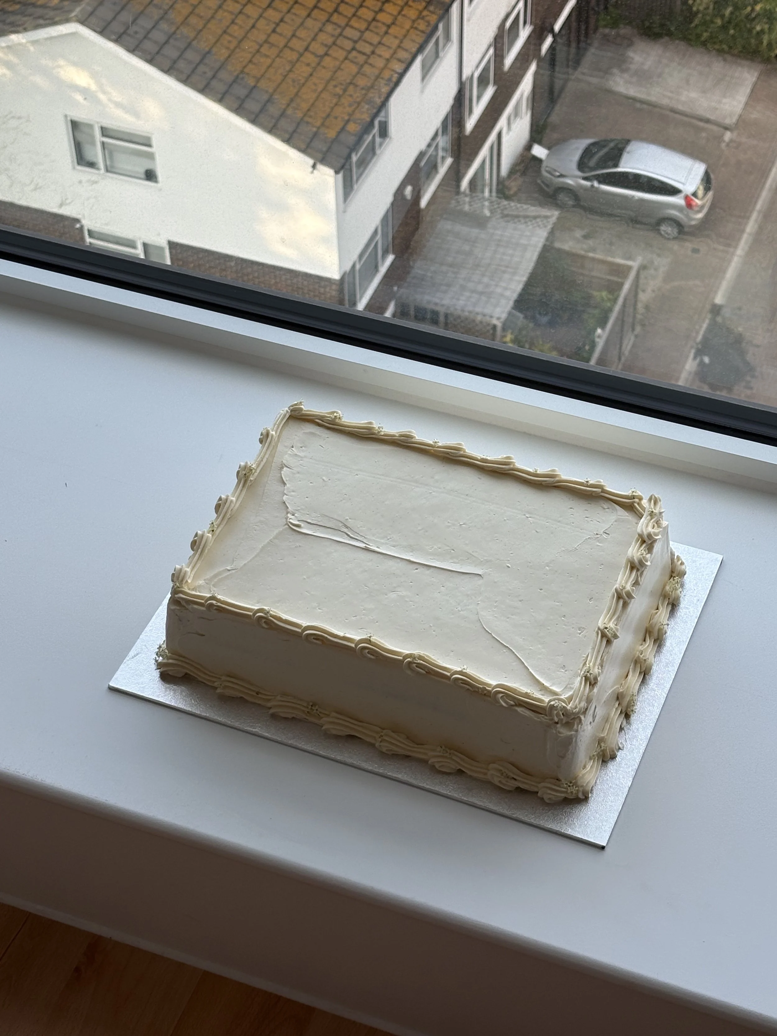 plainsheetcake.jpg
