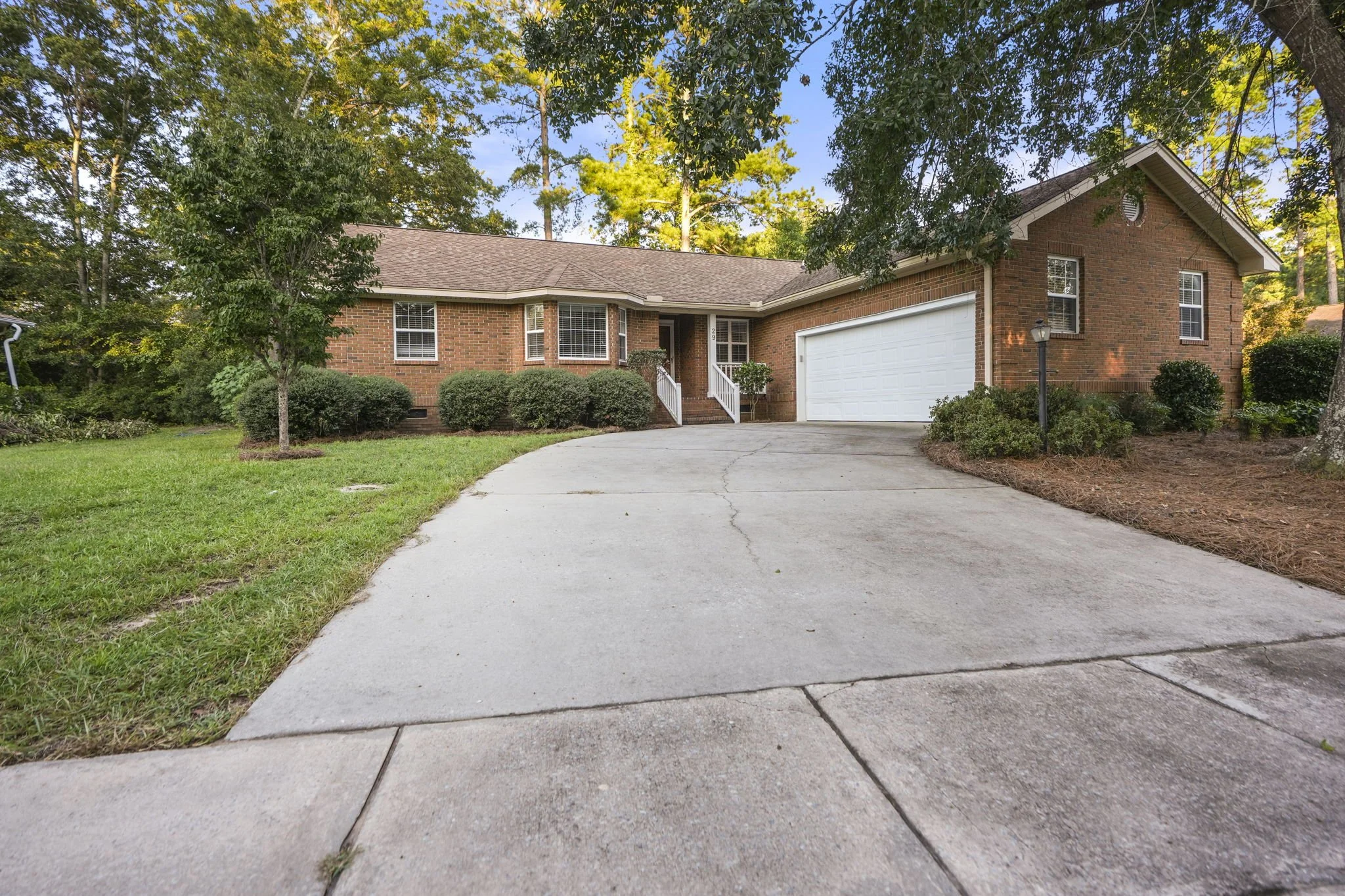 29 Meadowcrest Drive