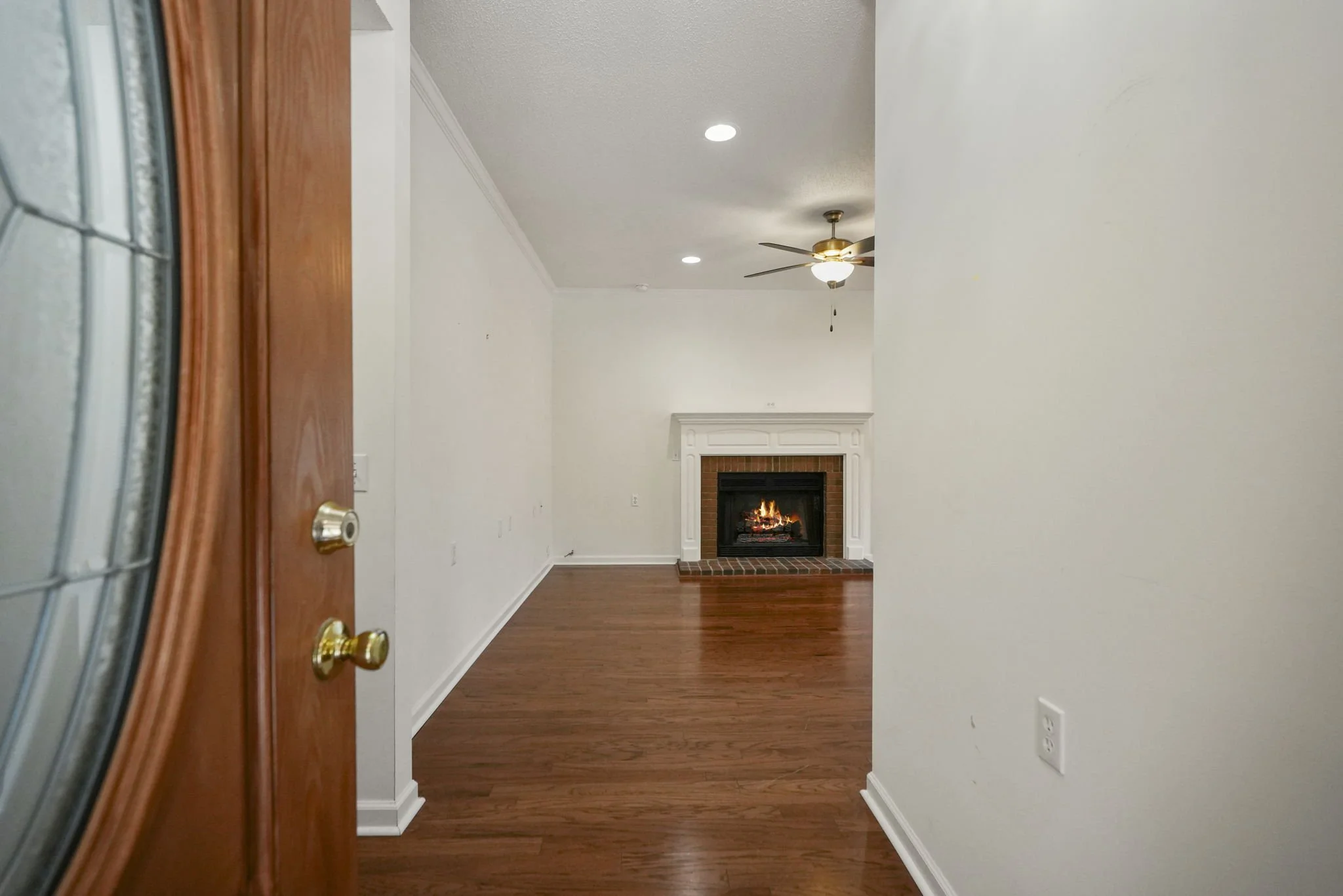 29 Meadowcrest Drive