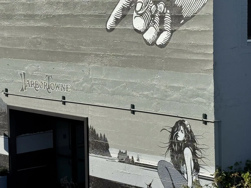 mermaid-art-mural-port-angeles-wa-1.jpg