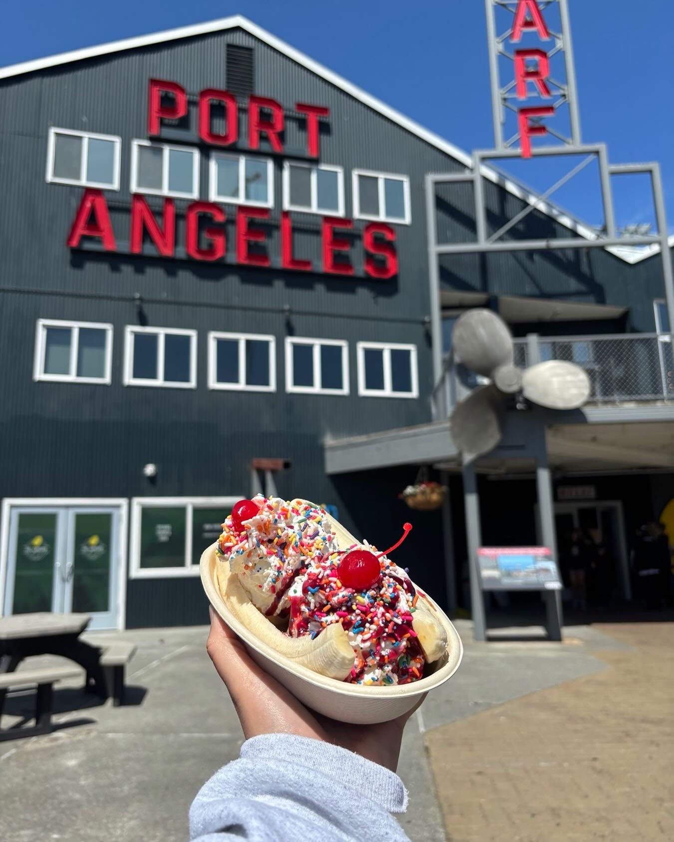 Best news ever! 🍦 Welly&rsquo;s is officially offering banana splits every Sunday! What flavors are you picking? 😋 @wellysicecream 

📍 Port Angeles Wharf @portangeleswharf 
115 E Railroad Ave, Port Angeles, WA 98362

#visitportangeles #portangeles