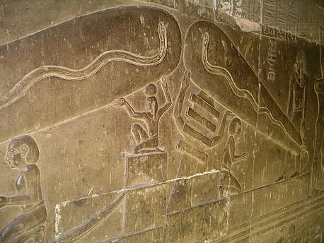 "Alien Technology: Egyptian Light Bulb"