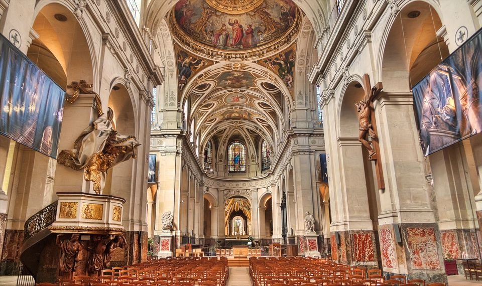 "Church and State disagree over management of religious heritage in France"