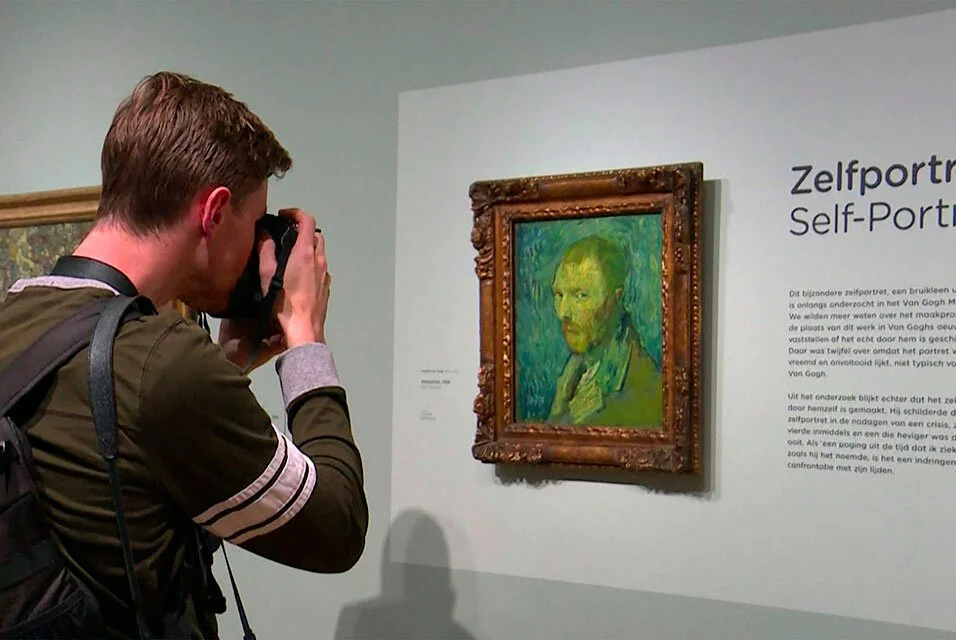 Doubted Van Gogh self-portrait is real, say experts