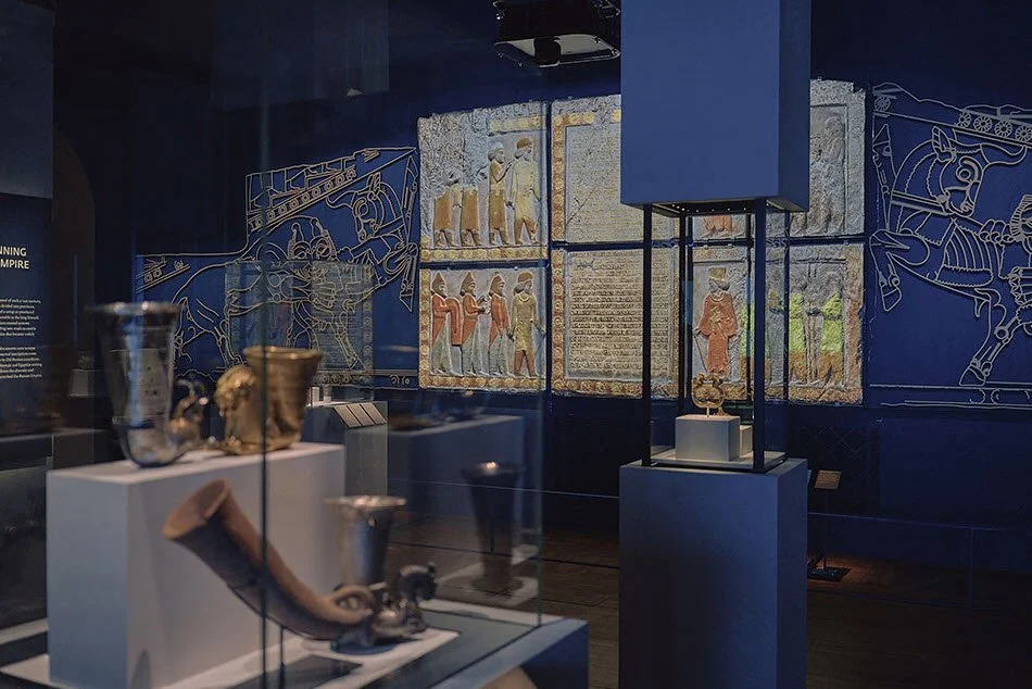 Victoria and Albert Museum reverses course and removes Sackler name - Fall 2022