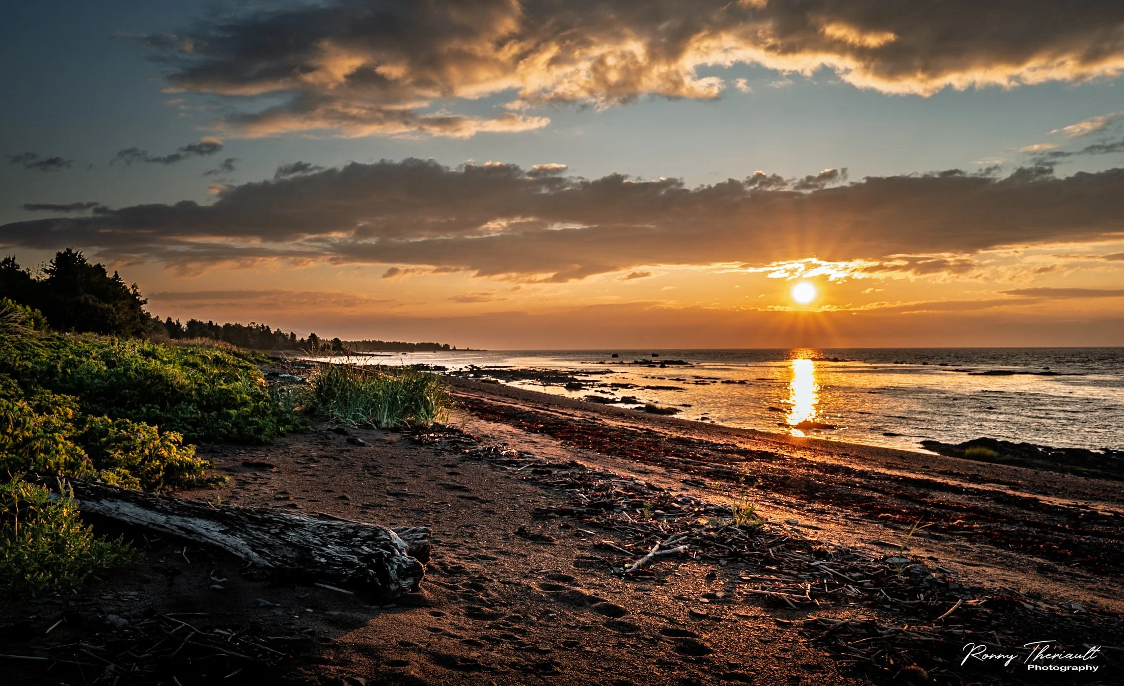 Lever de soleil ile aux coudres2.jpg